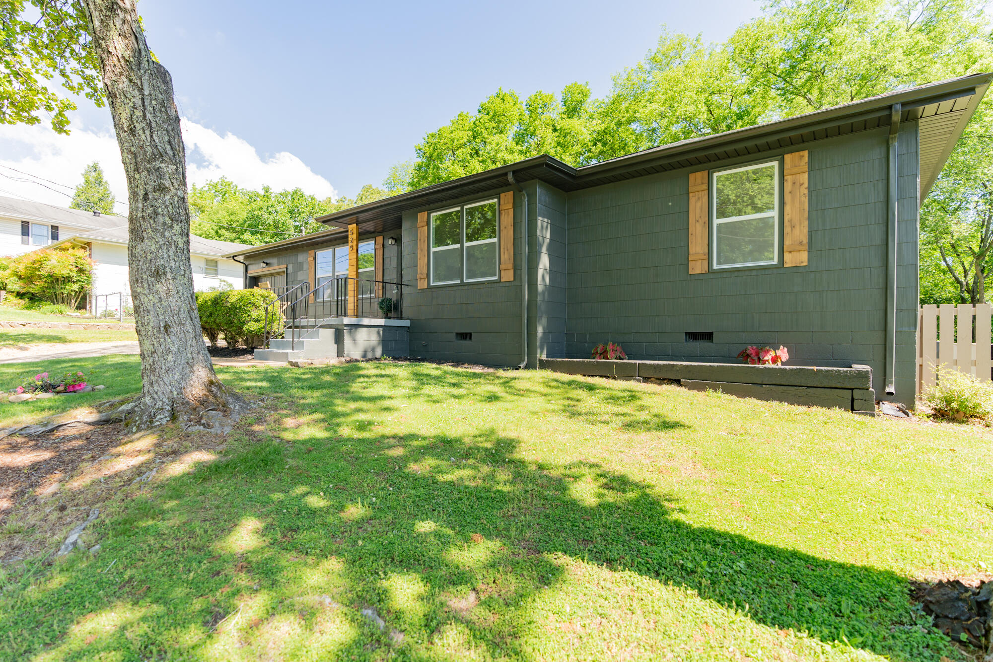 525 Mauldeth Rd