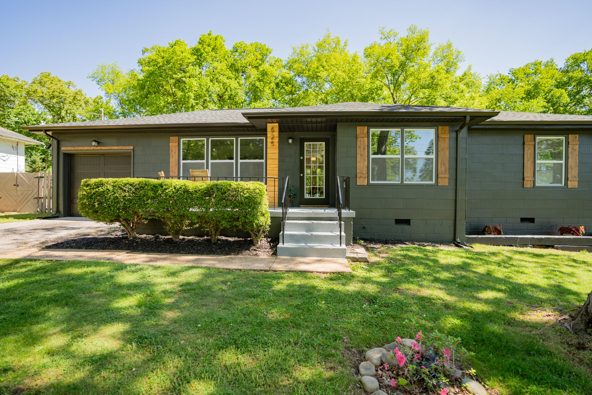 525 Mauldeth Rd