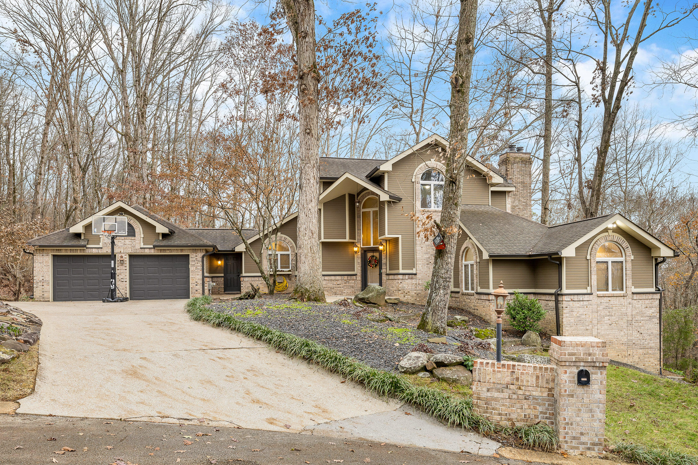 9616 Thornberry Drive