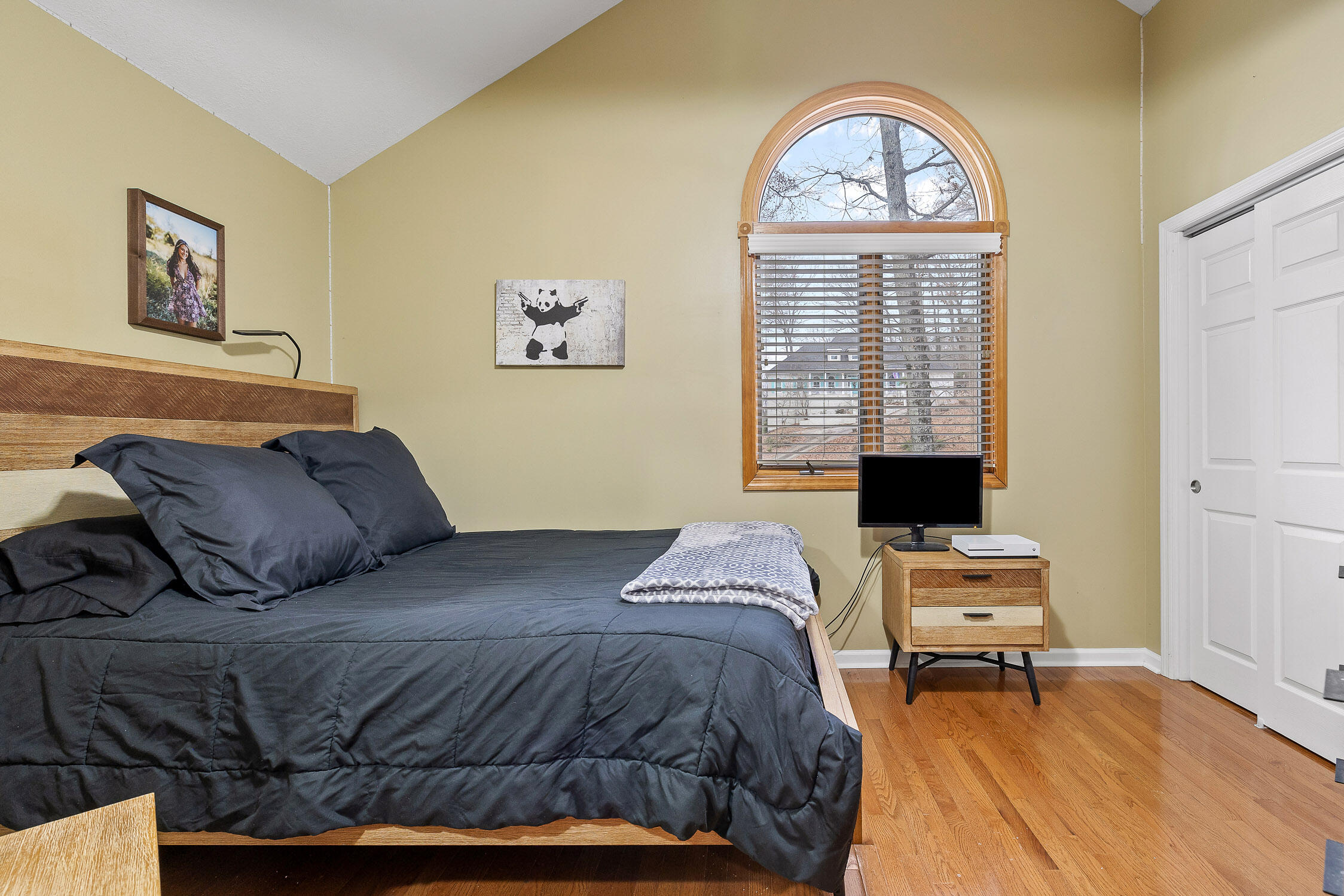 9616 Thornberry Drive