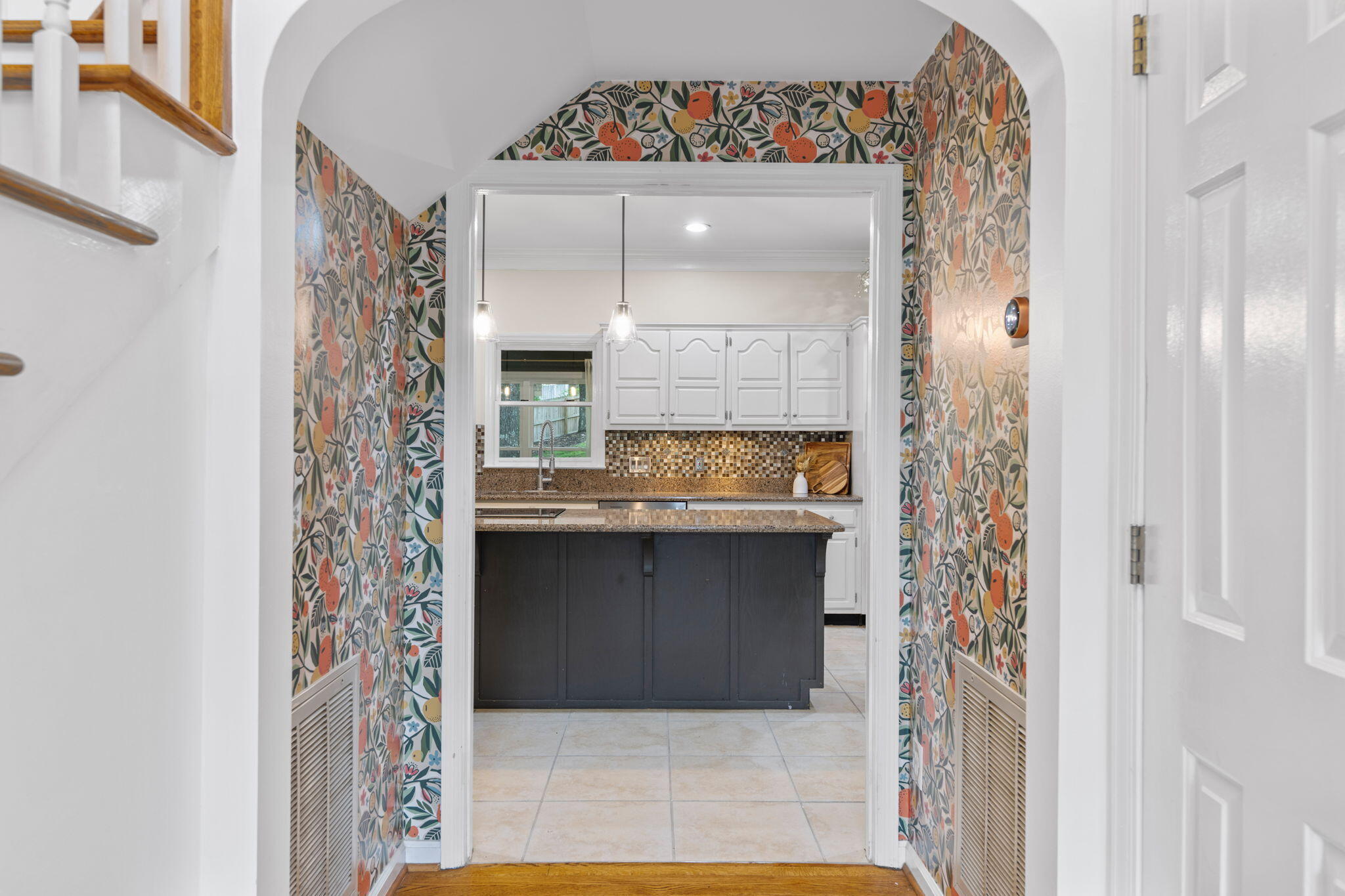 9416 Royal Mountain Drive