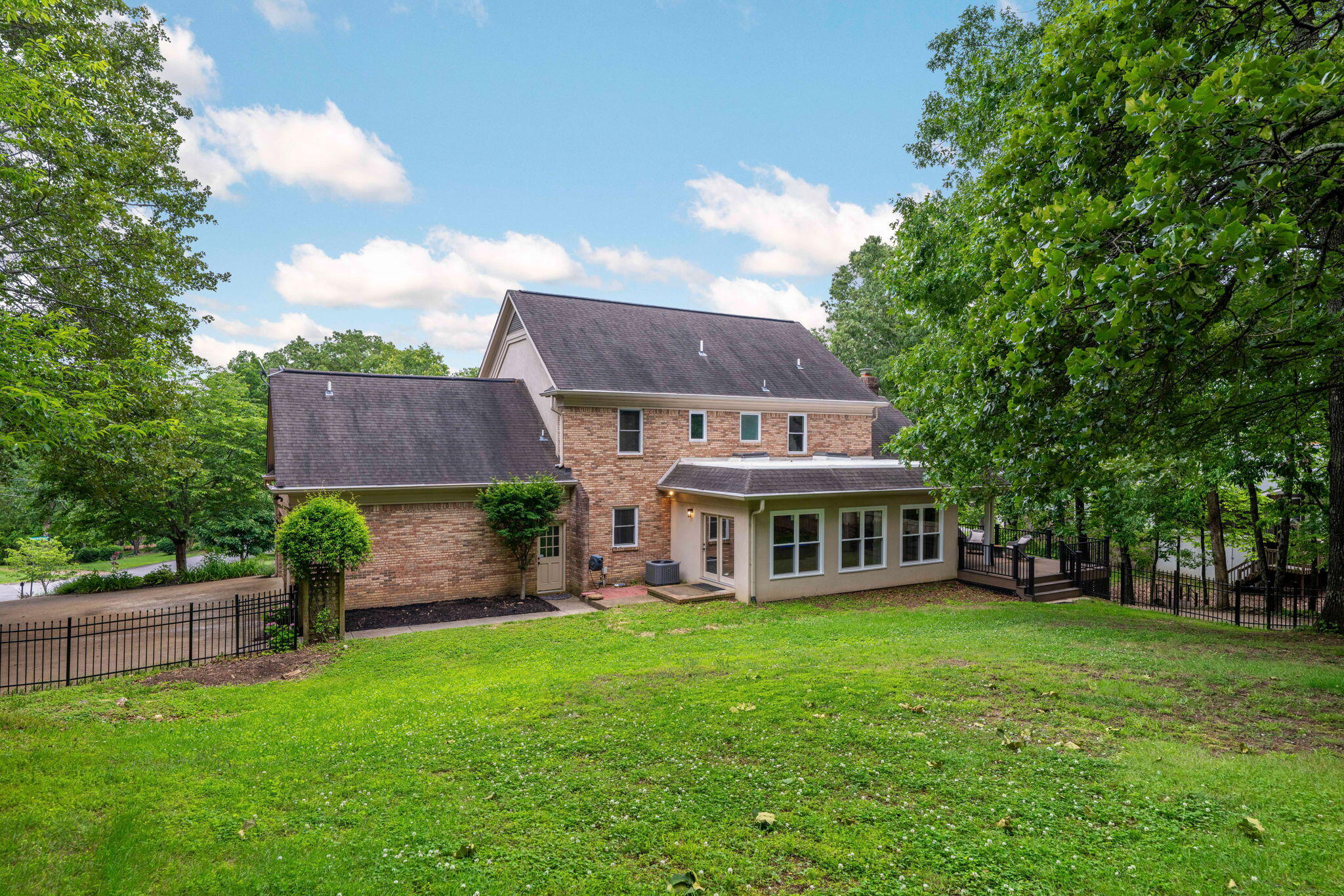 9416 Royal Mountain Drive