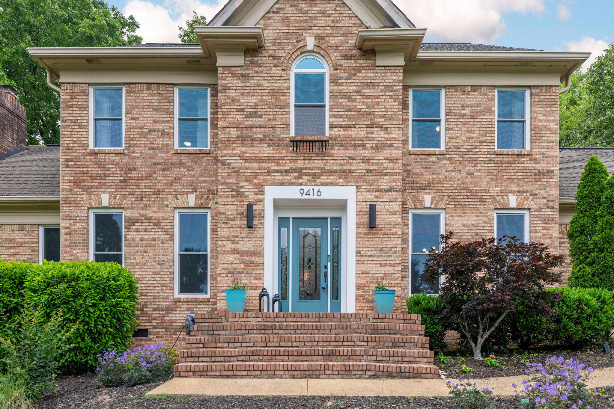 9416 Royal Mountain Drive