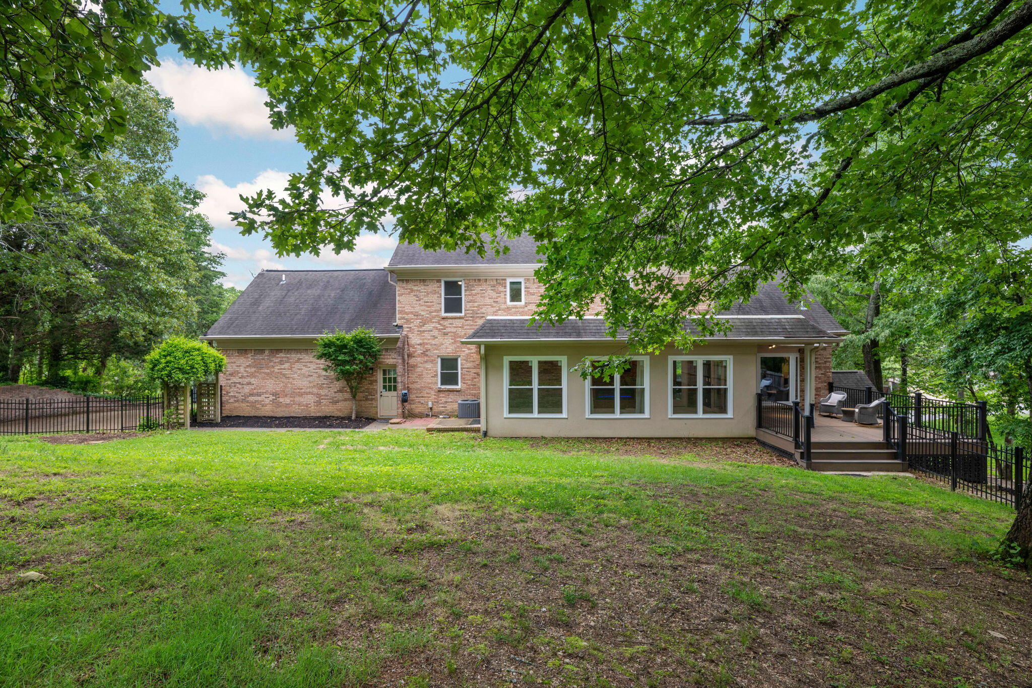 9416 Royal Mountain Drive