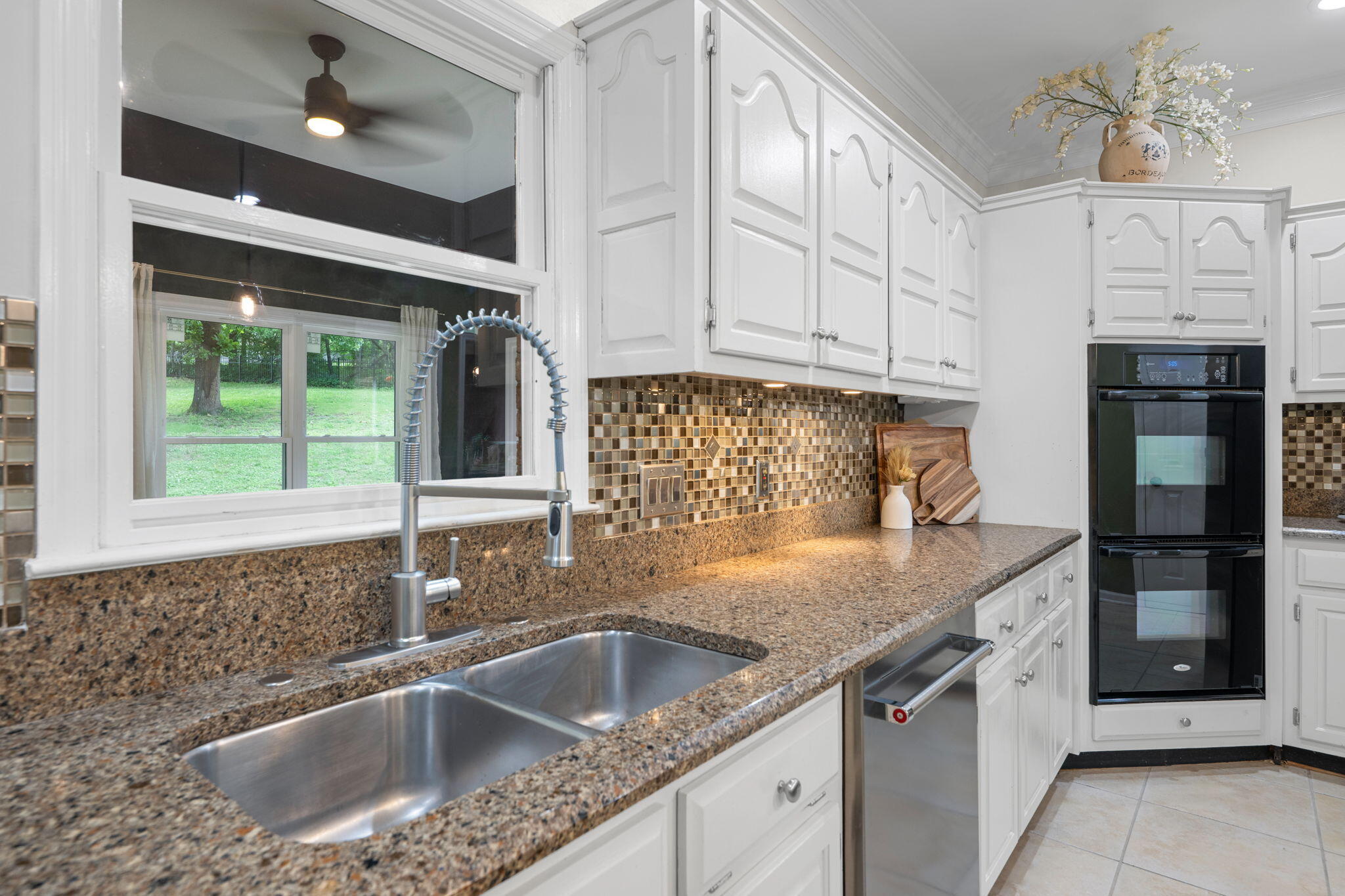 9416 Royal Mountain Drive