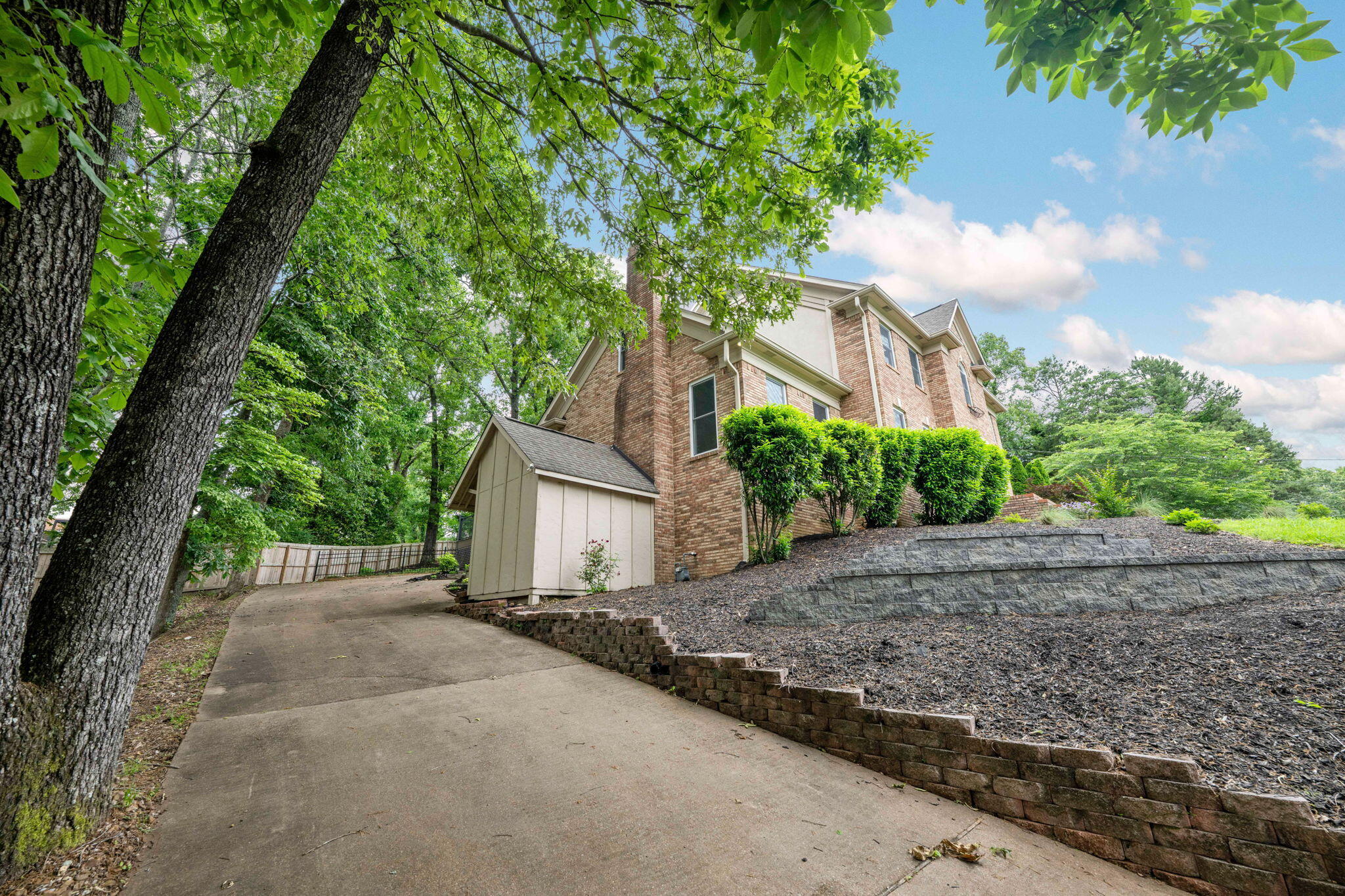 9416 Royal Mountain Drive