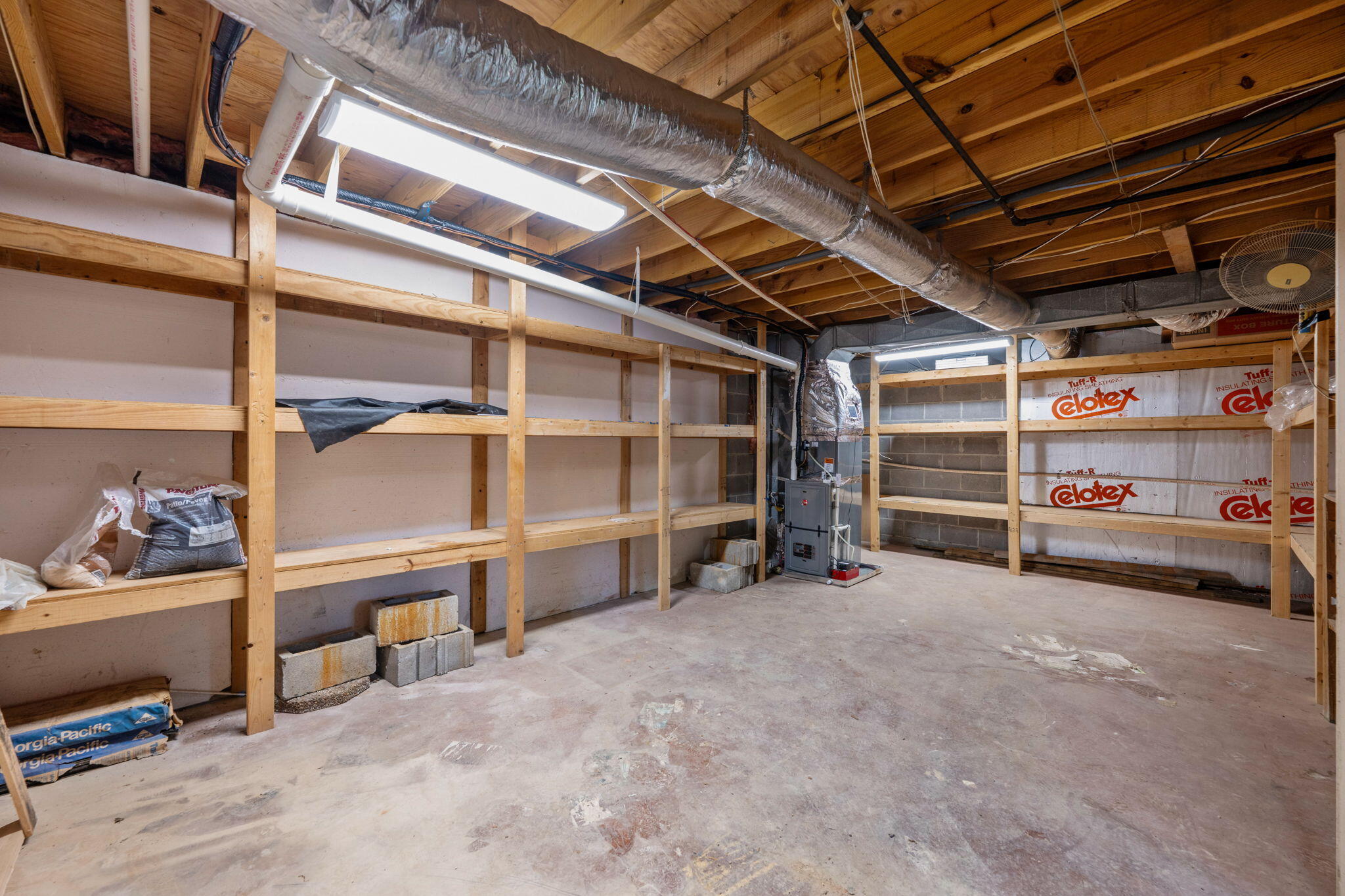 9416 Royal Mountain Drive