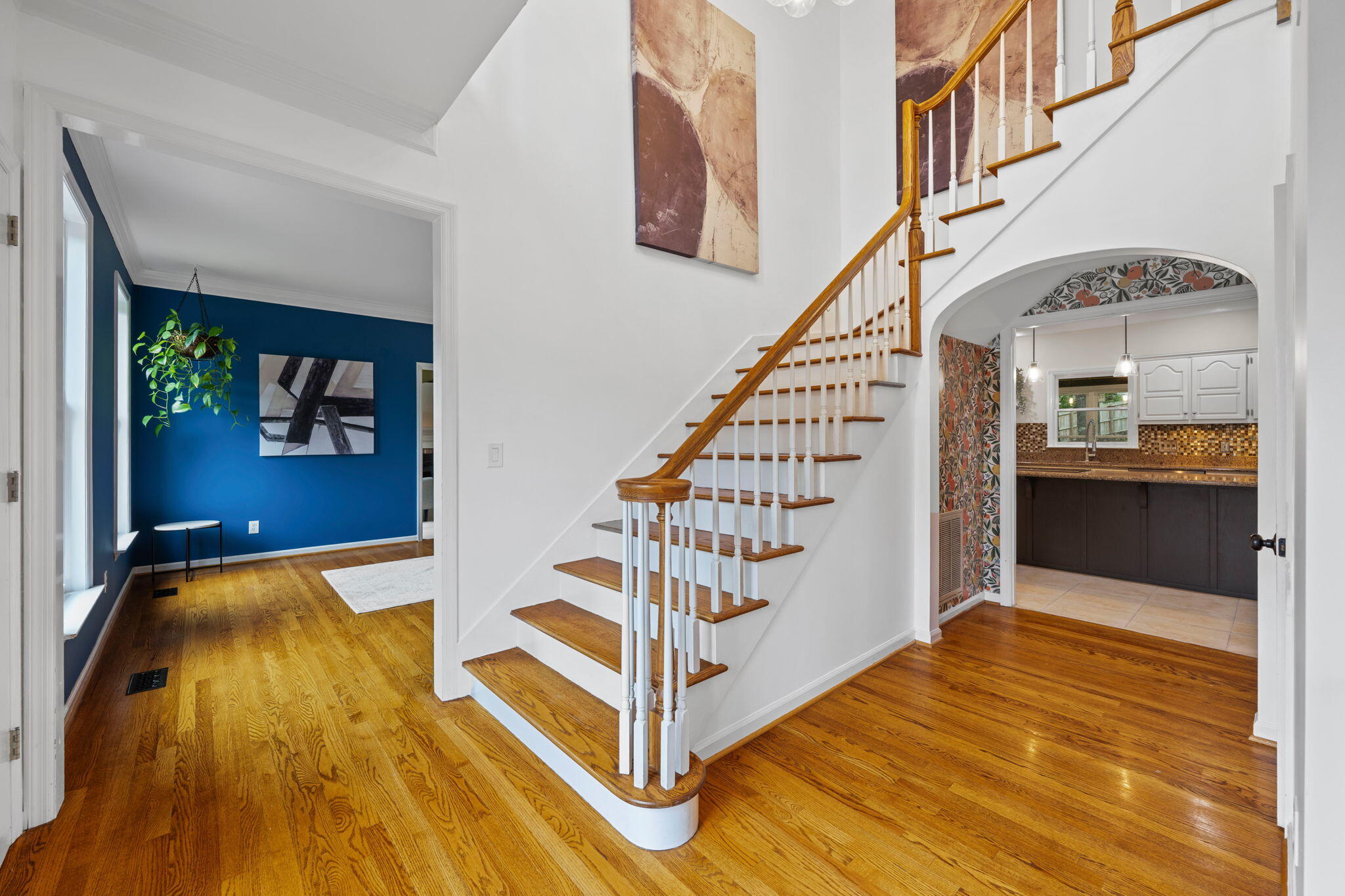 9416 Royal Mountain Drive