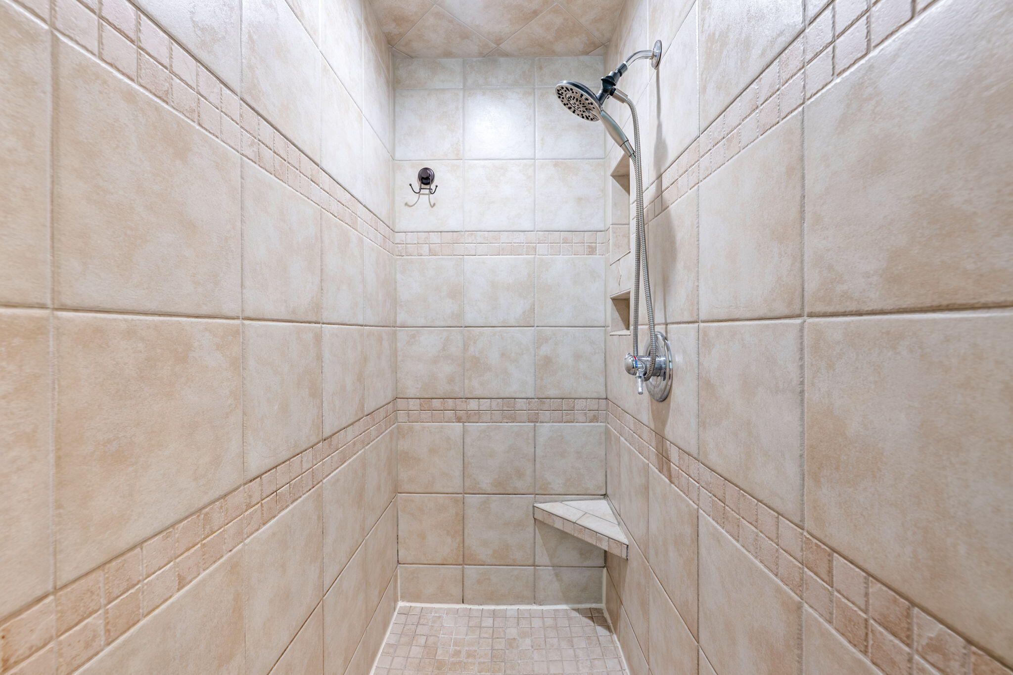 9416 Royal Mountain Drive