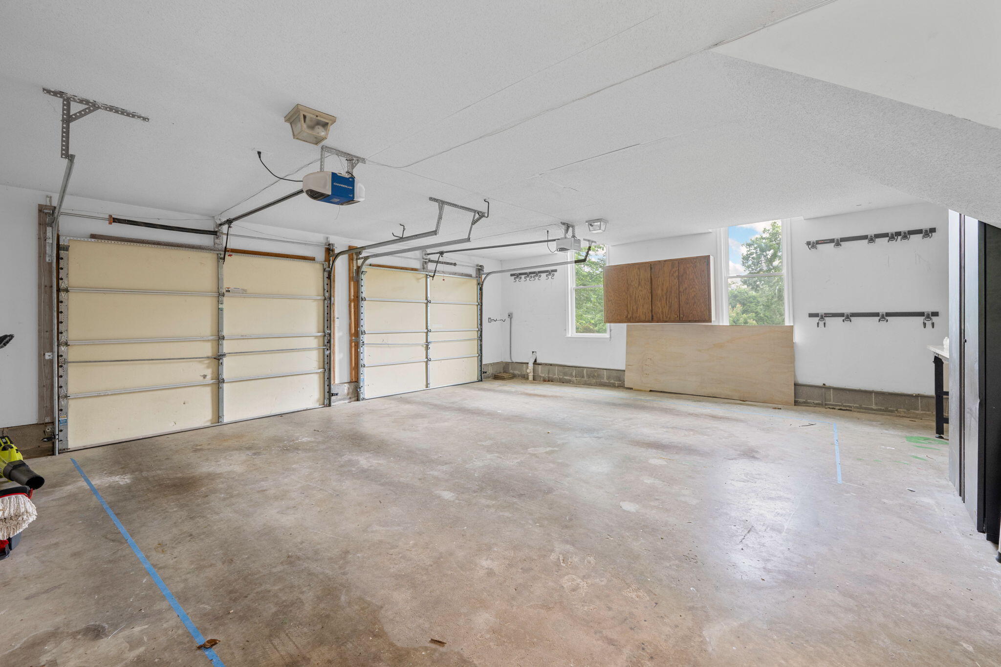 9416 Royal Mountain Drive