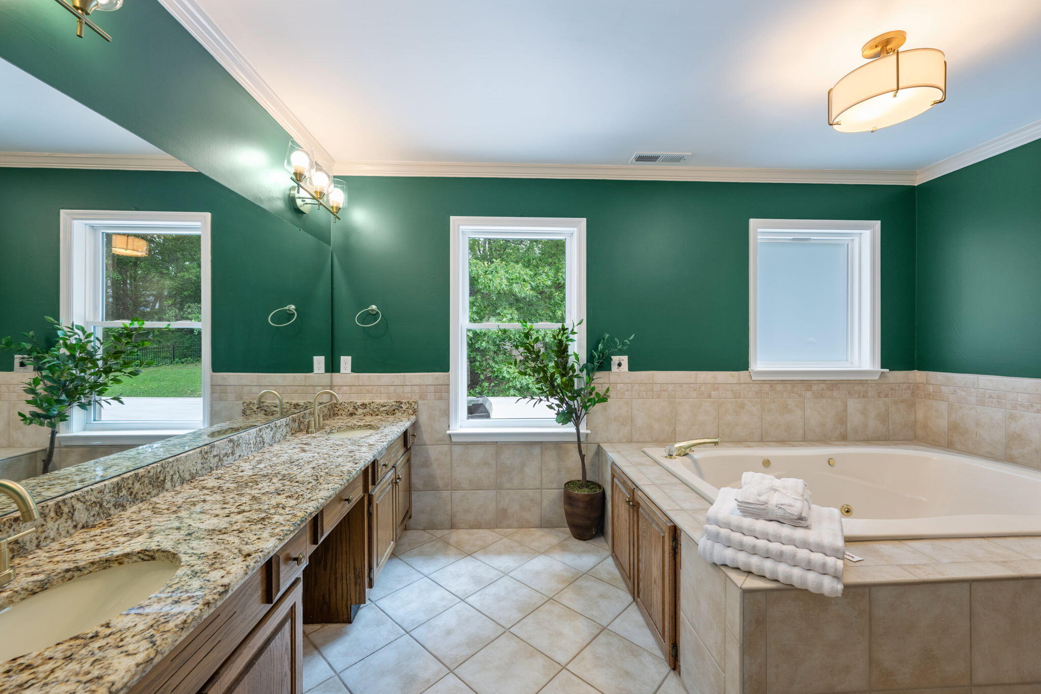 9416 Royal Mountain Drive