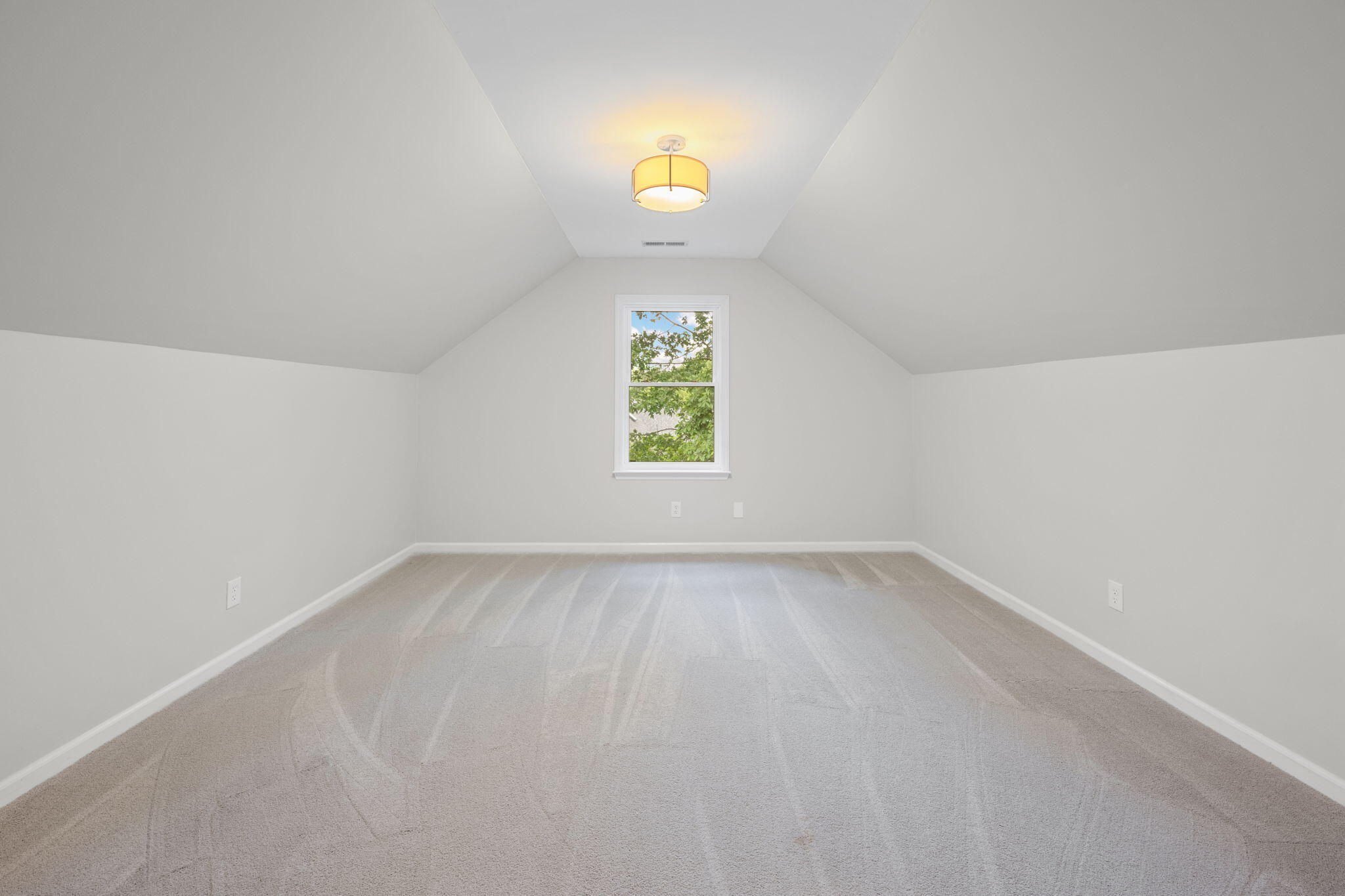 9416 Royal Mountain Drive