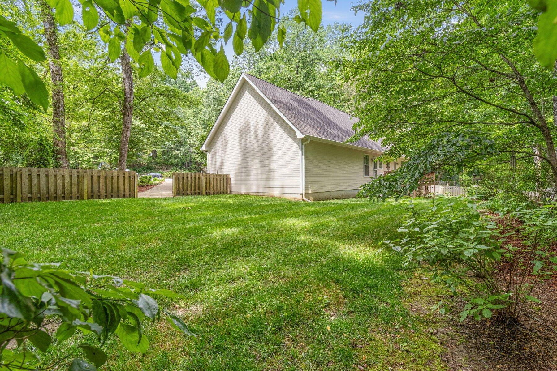 1623 Devlan Forest Lane