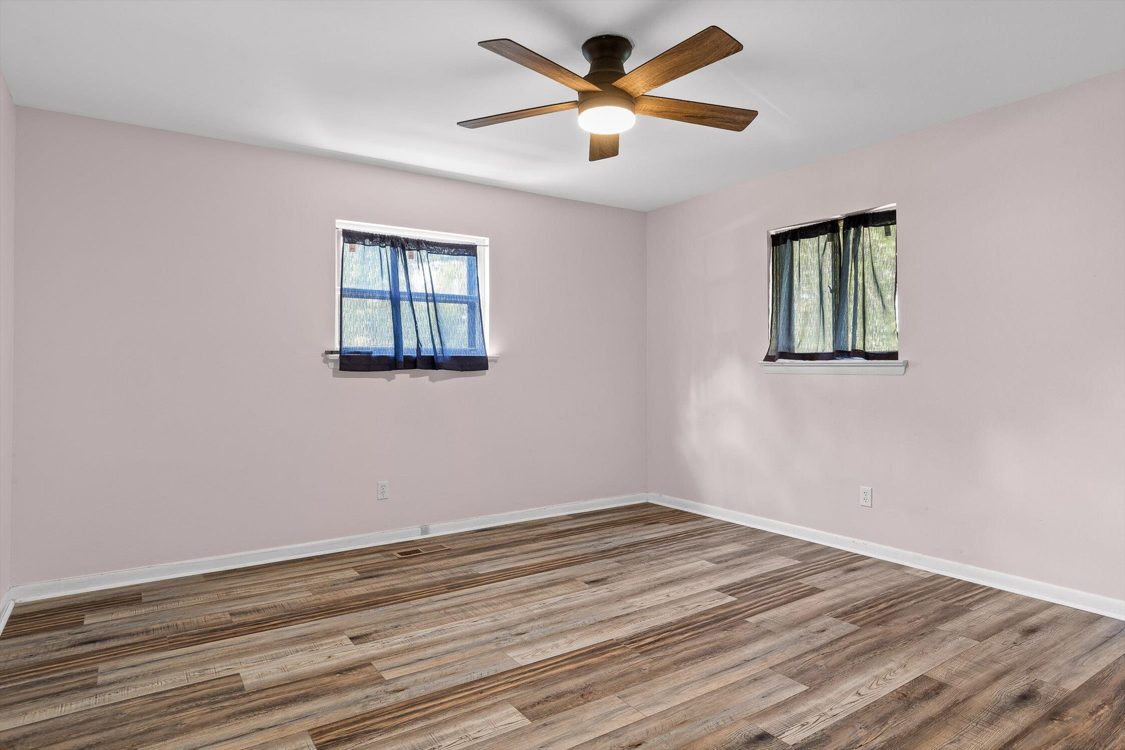 8619 Igou Gap Road