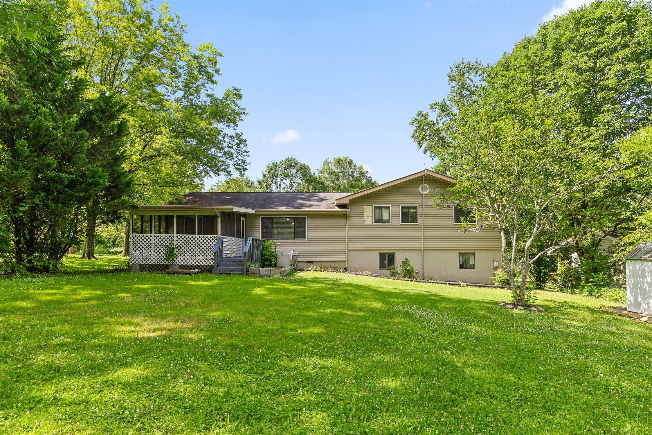 8619 Igou Gap Road