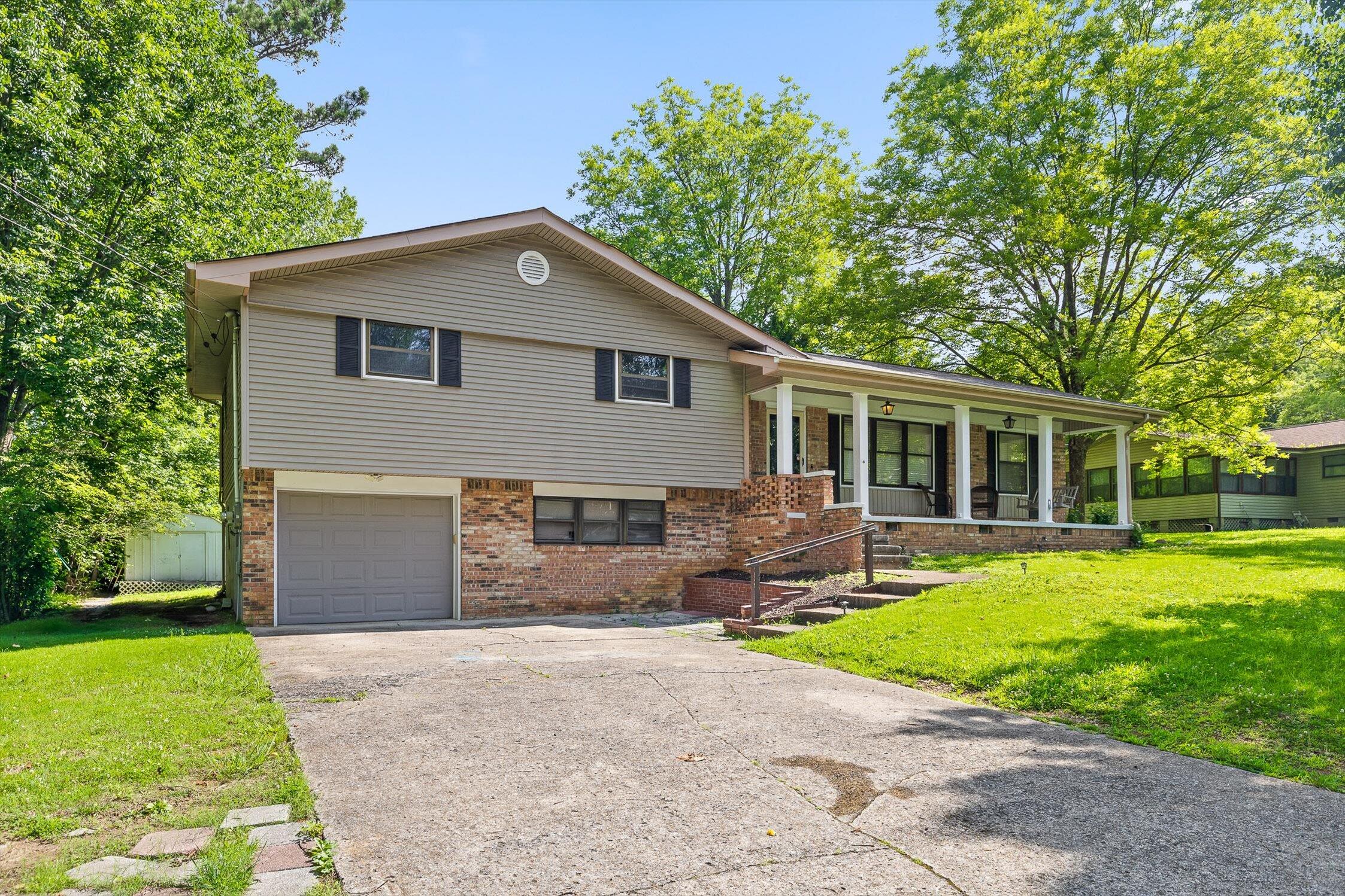8619 Igou Gap Road