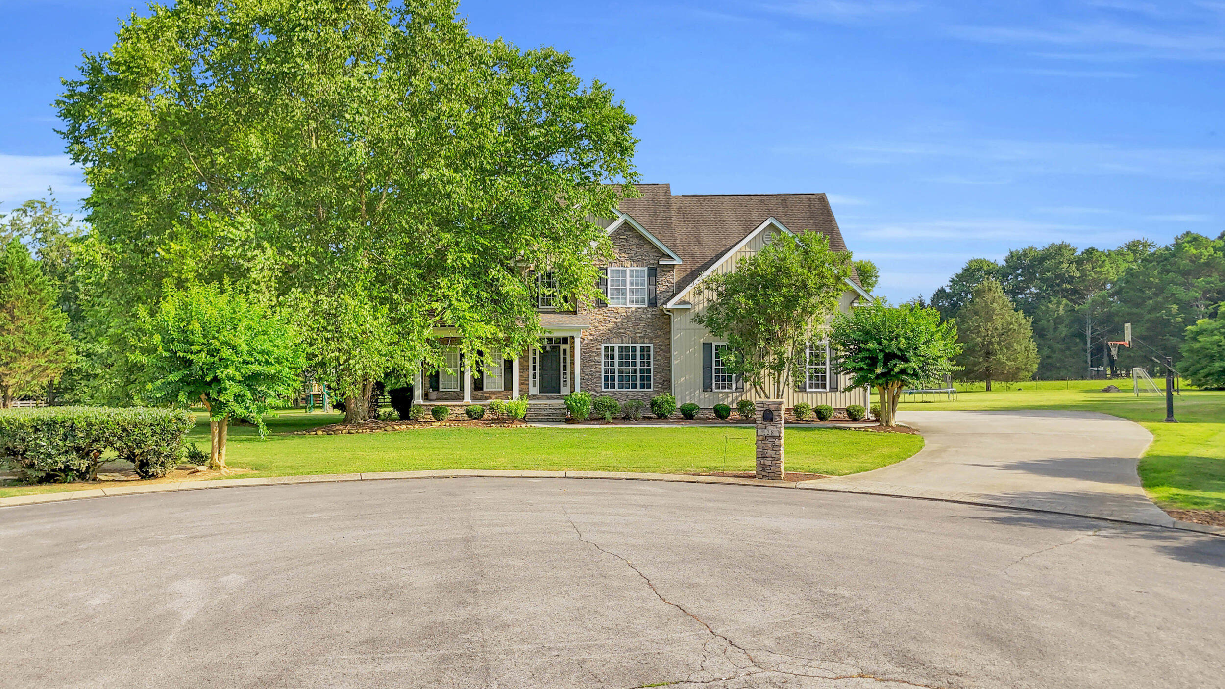 128 Teal Drive NW