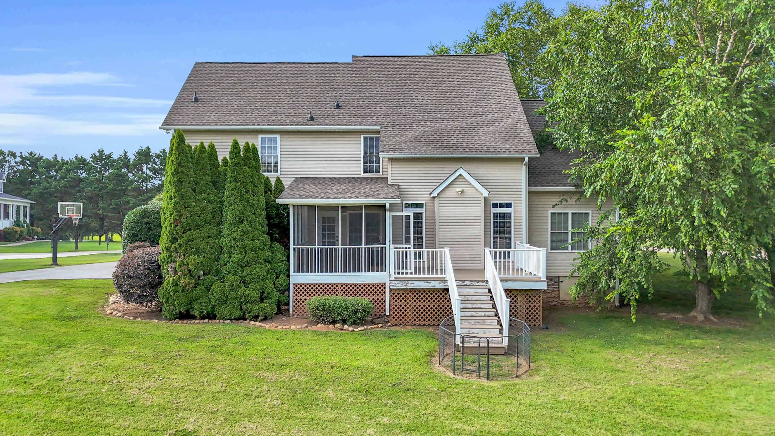 128 Teal Drive NW