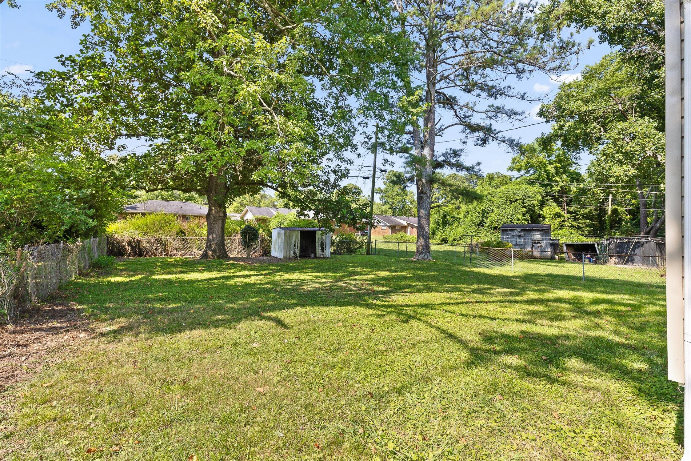 5014 Carolyn Lane