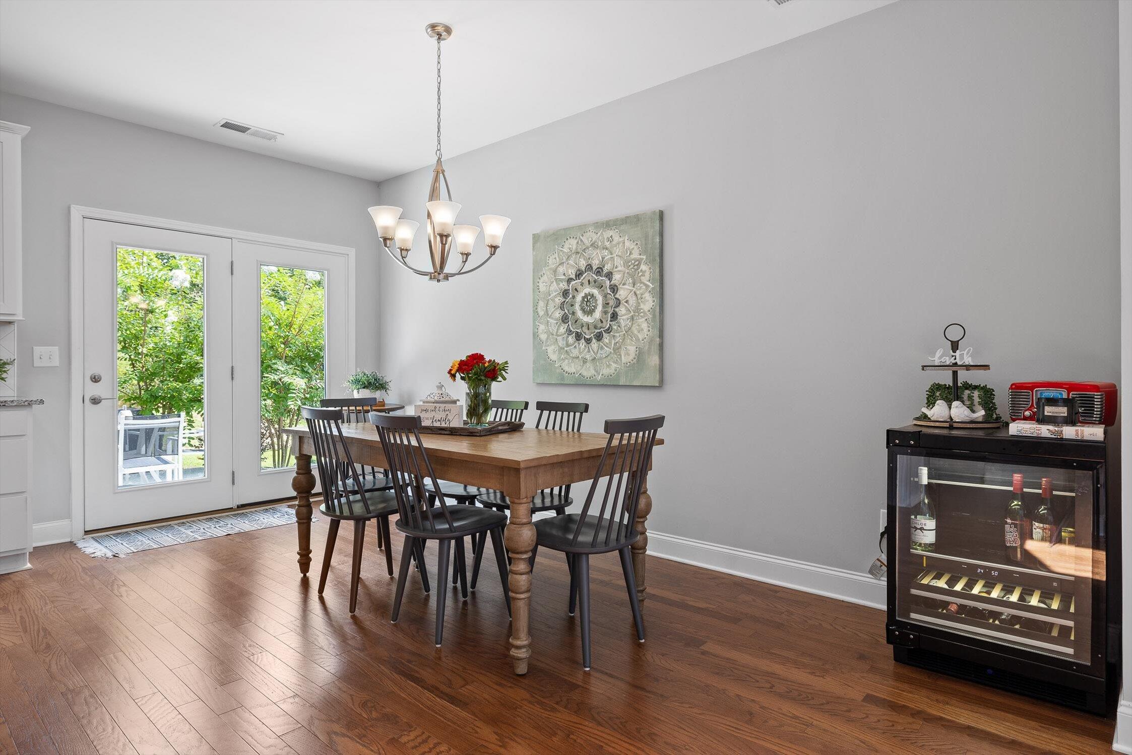 1494 Buttonwood Loop