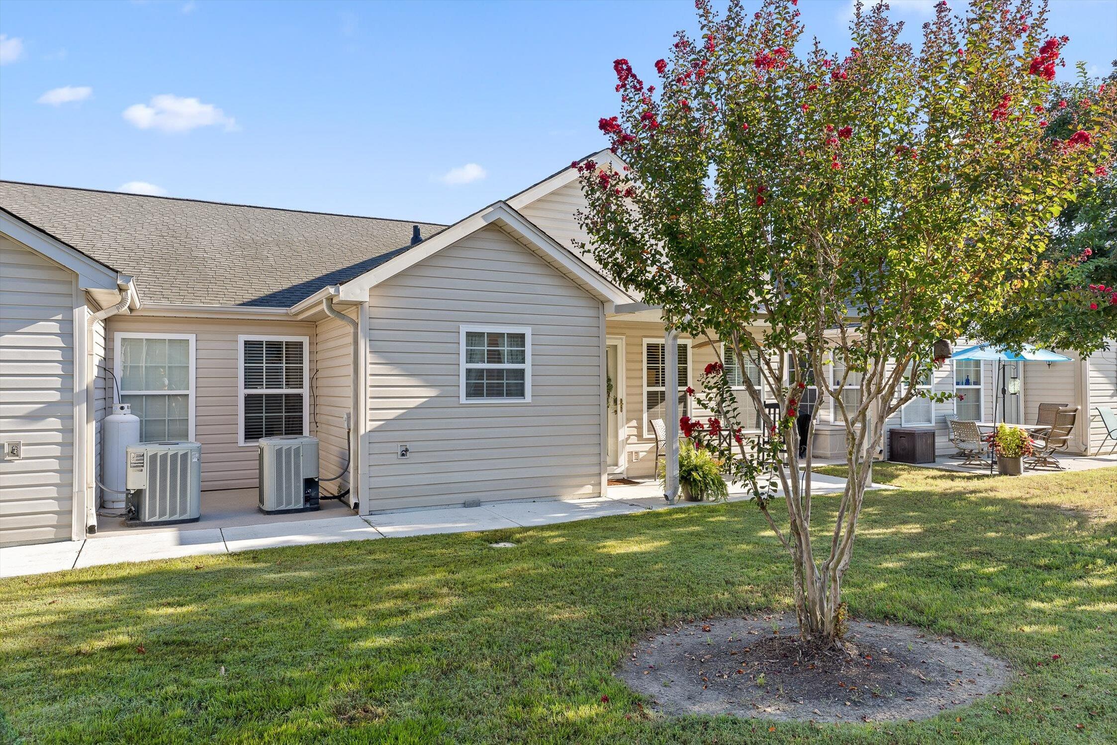 1703 Applebrook Drive