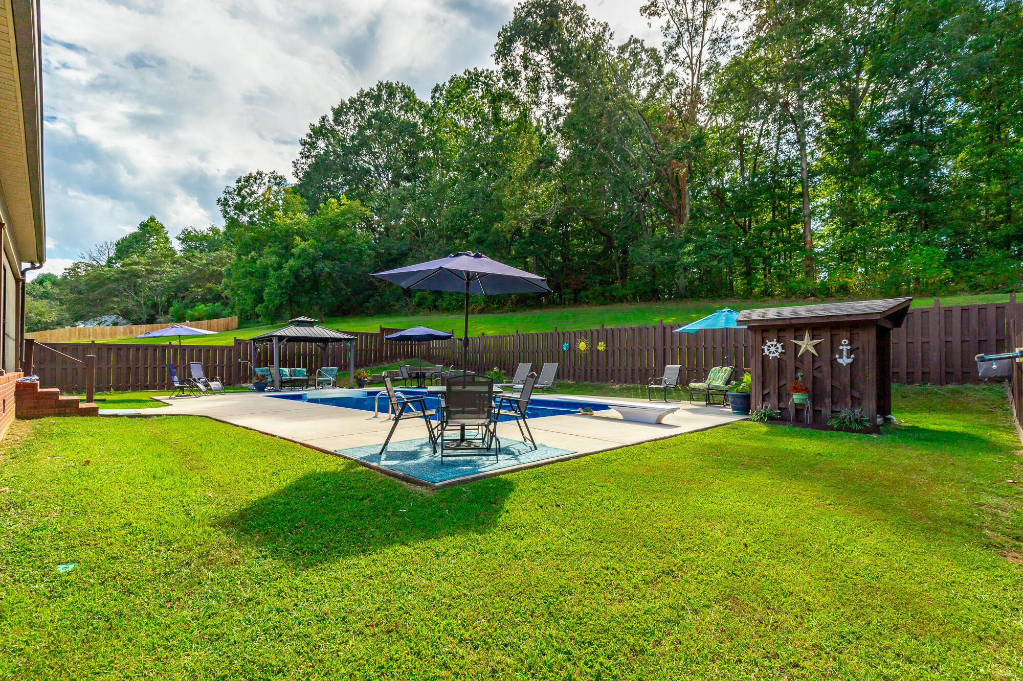 5094 Long Hollow Road