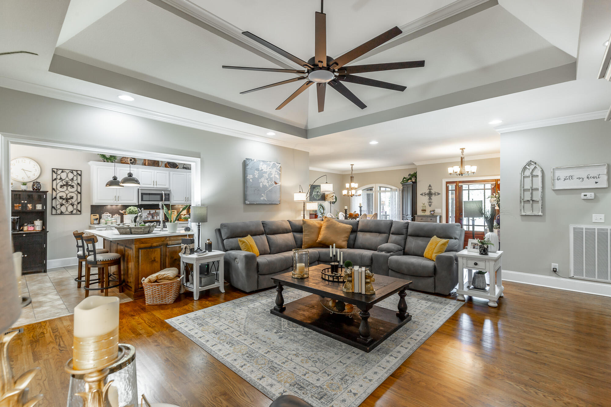 5094 Long Hollow Road