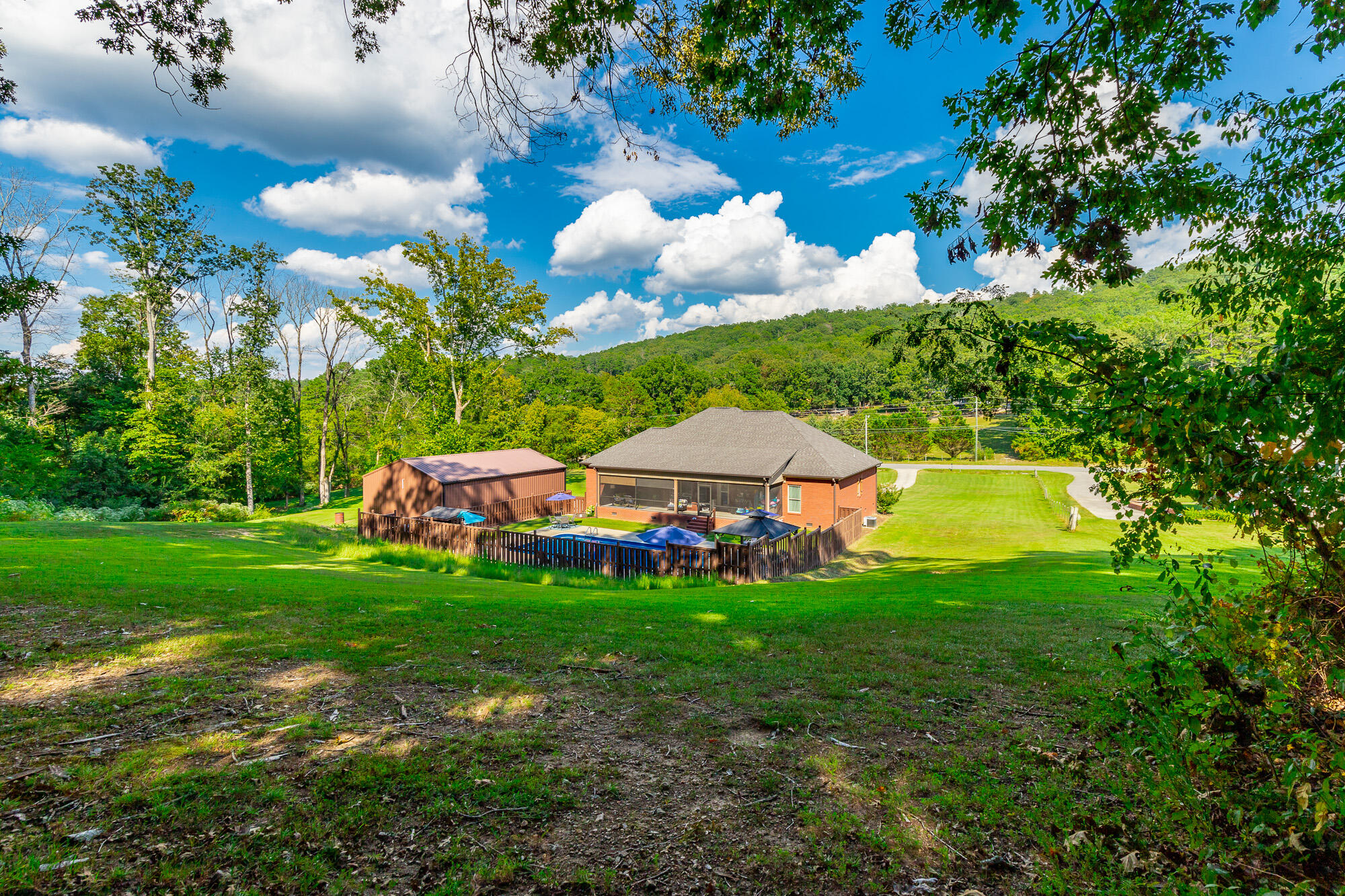 5094 Long Hollow Road