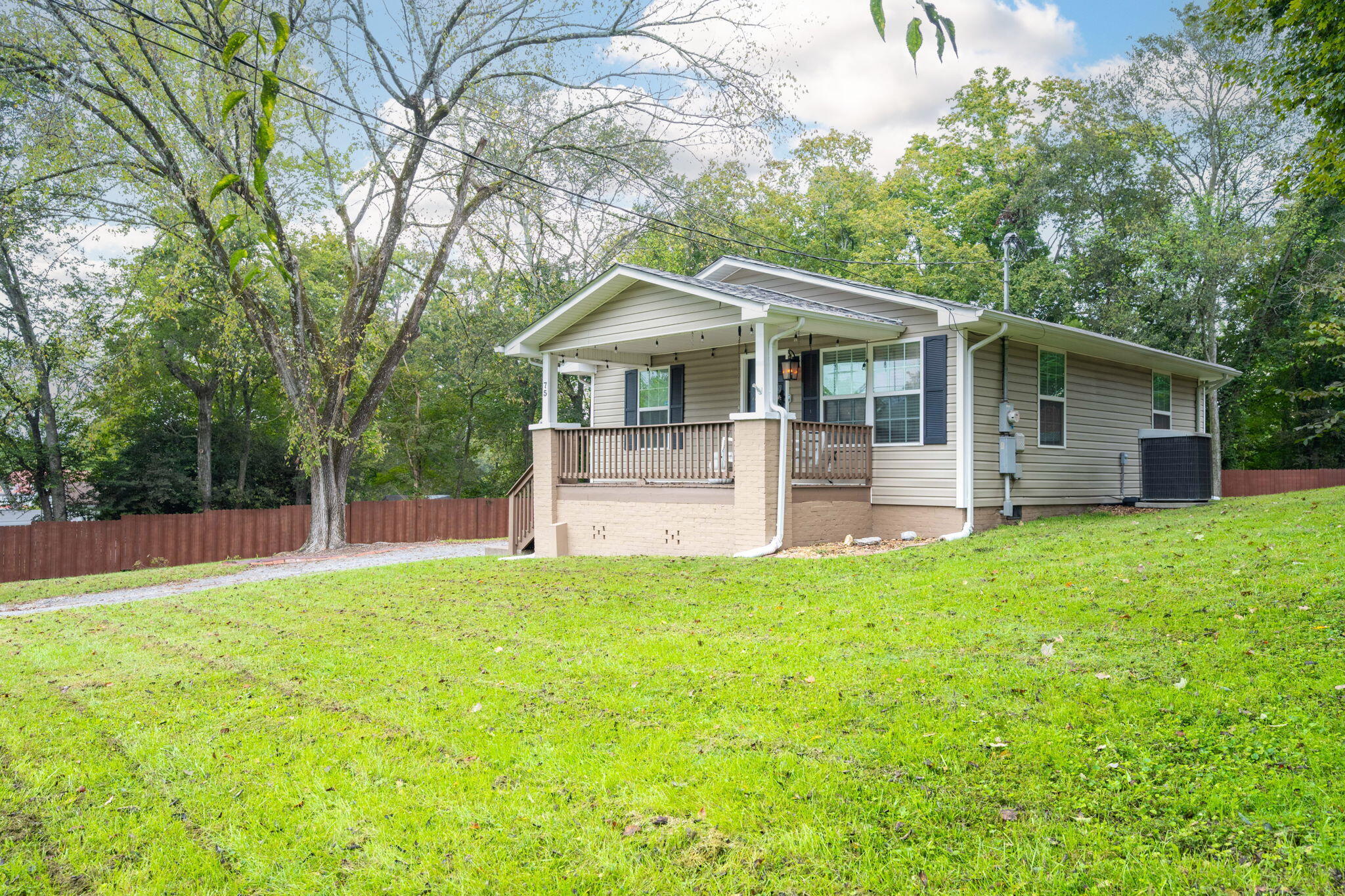 75 Mccraw Street