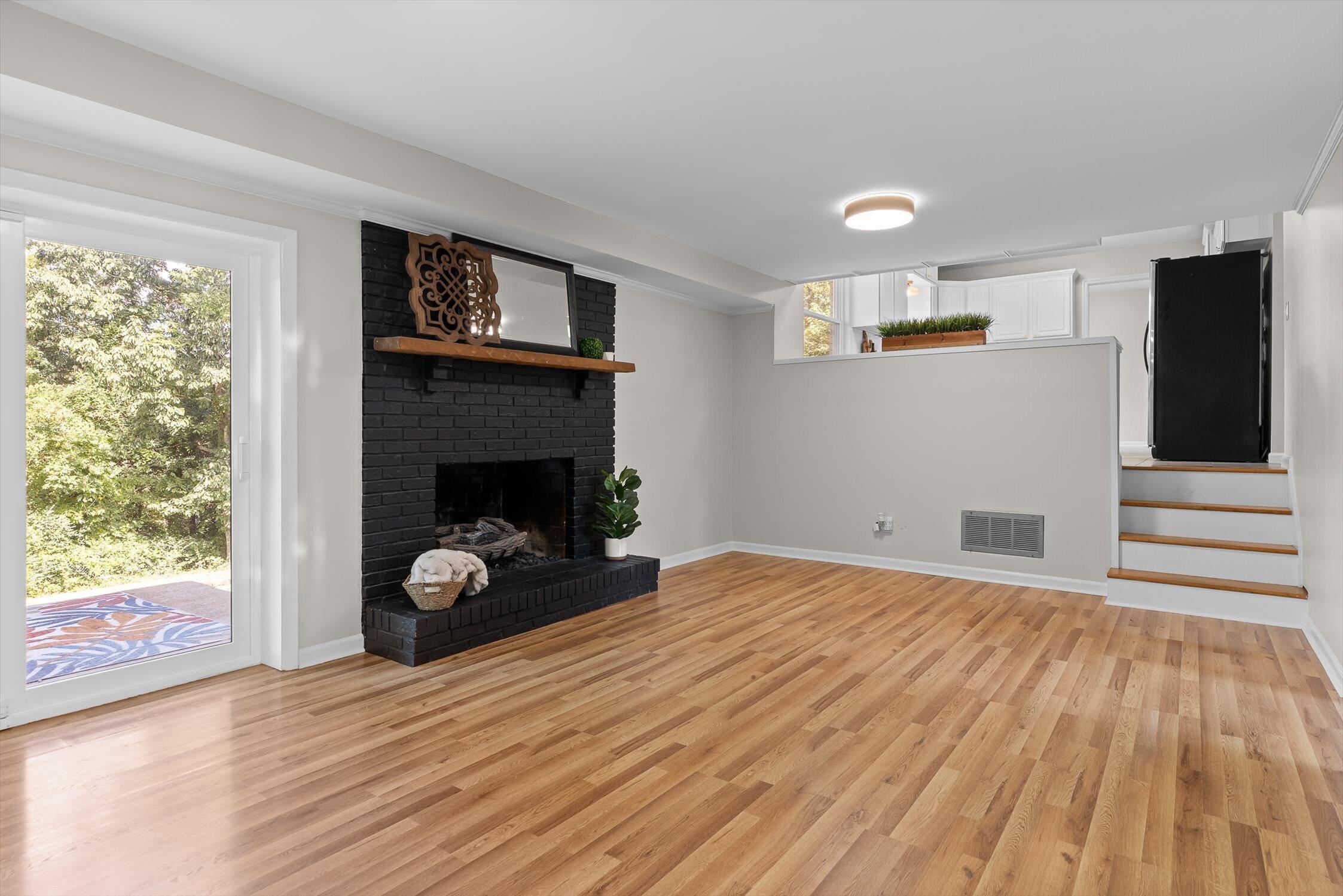 143 Rolling Ridge Drive