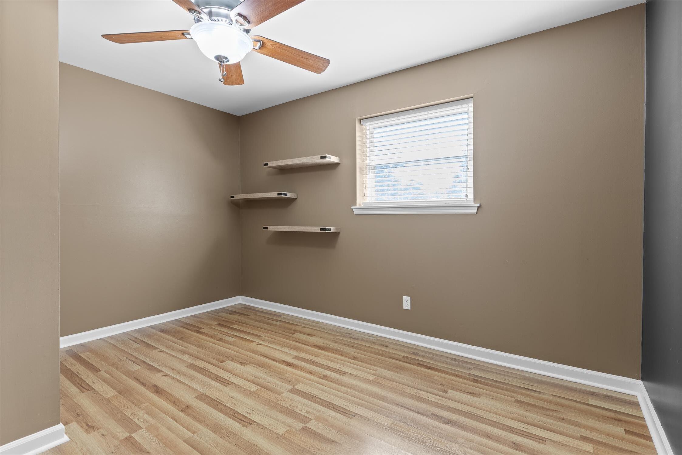 143 Rolling Ridge Drive