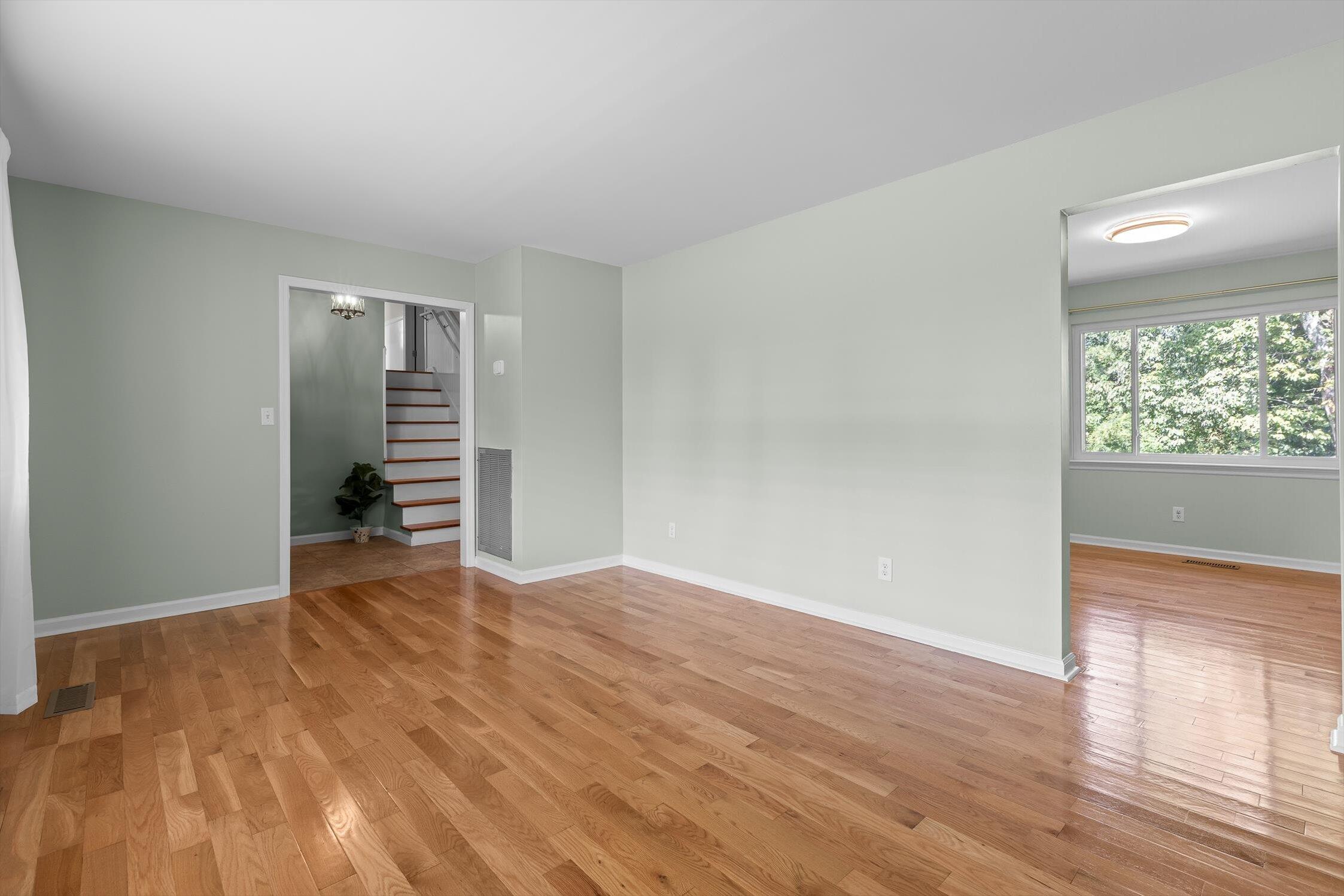 143 Rolling Ridge Drive