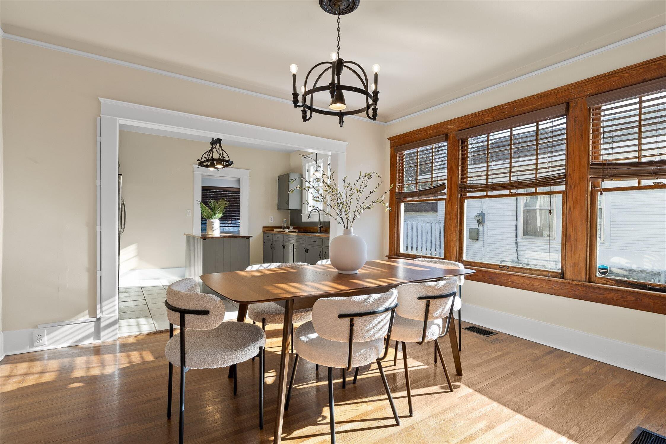 26 N Parkdale Avenue