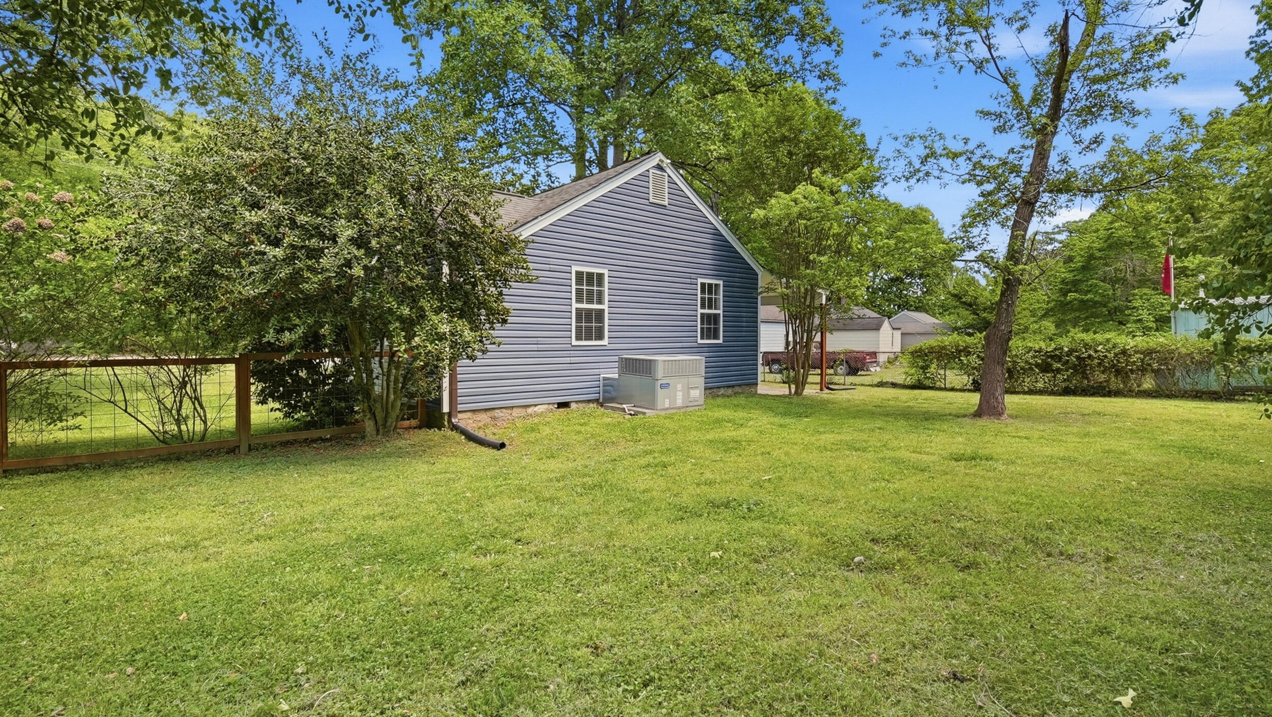 706 Lupton Drive