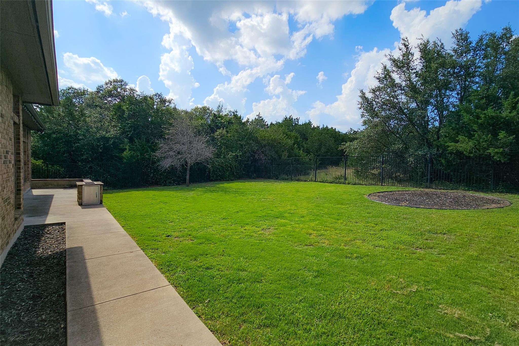 952 Wild Rose DR