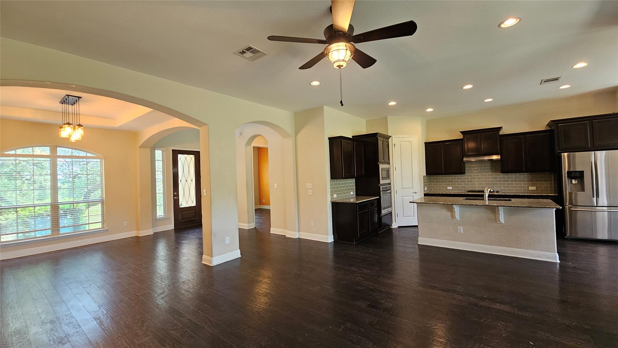 952 Wild Rose DR
