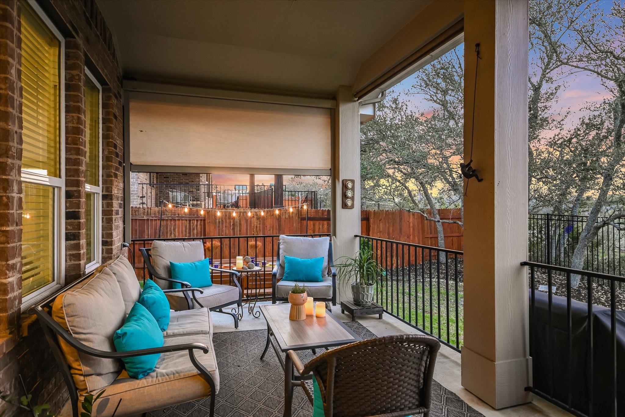 508 Peakside CIR