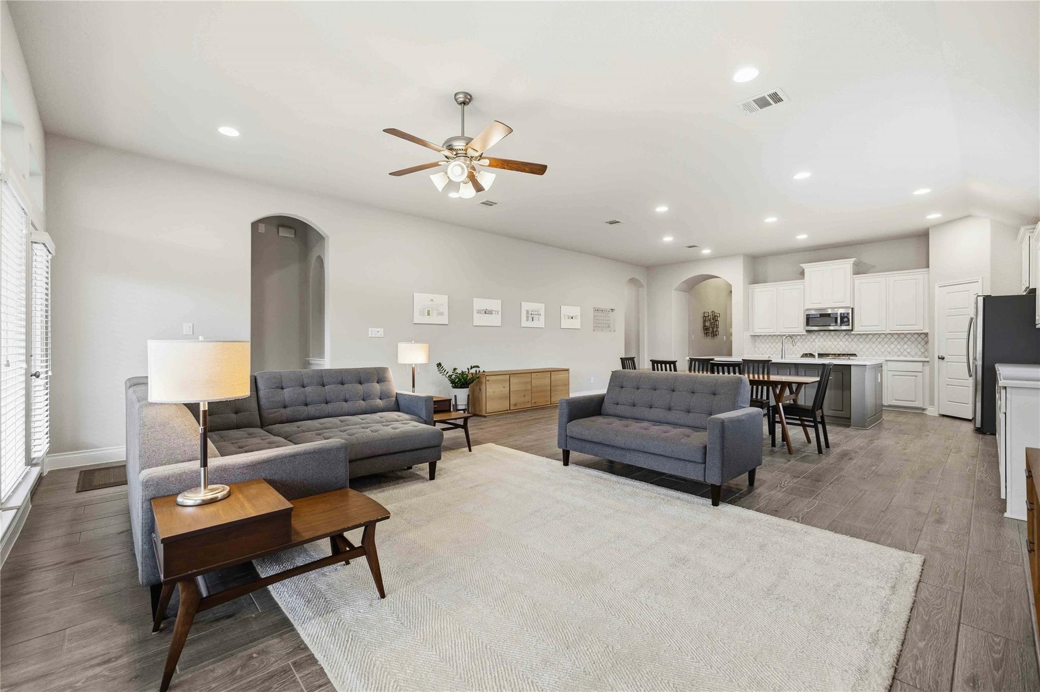 16701 Edwin Reinhardt DR