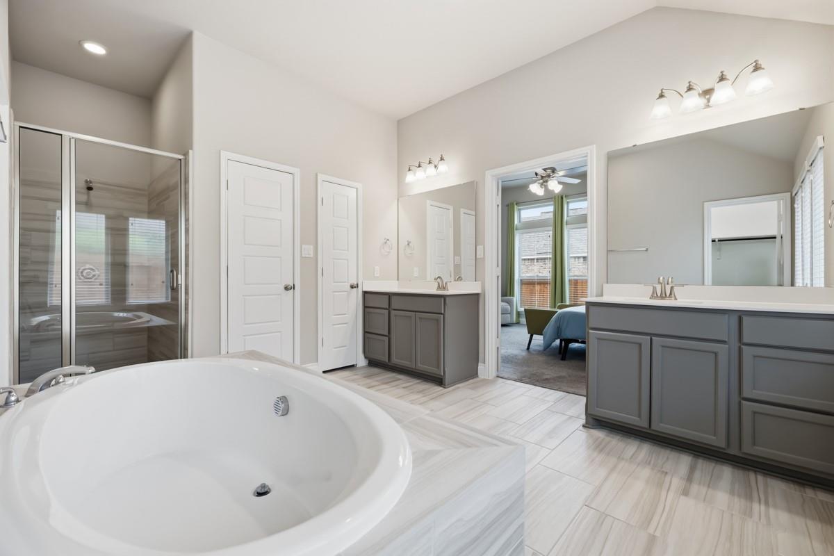 16701 Edwin Reinhardt DR