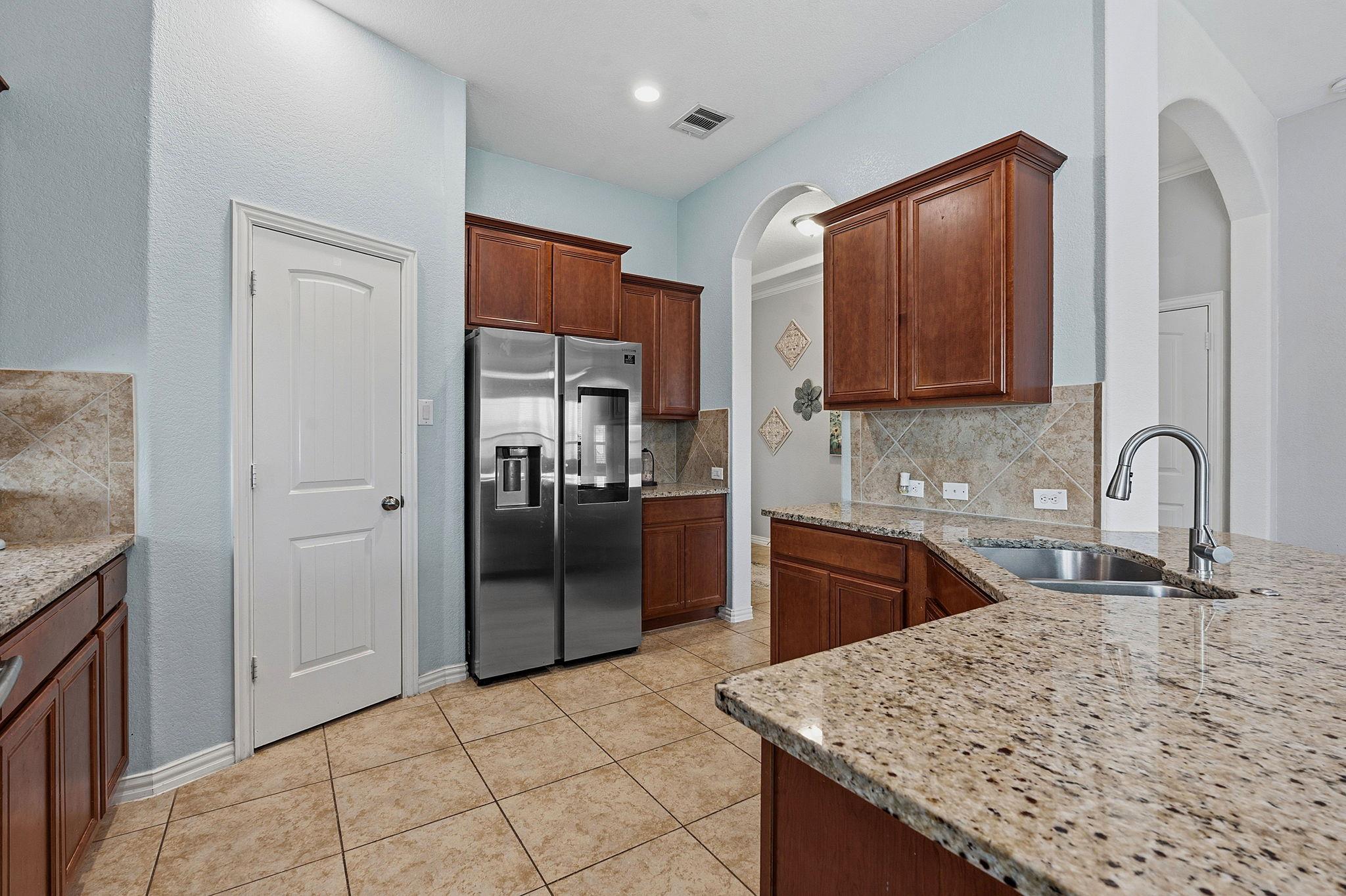 145 Plantain DR