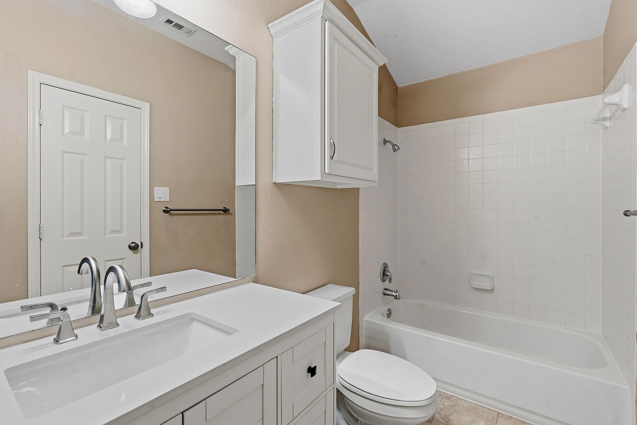 1900 Scofield Ridge PKWY # 3002