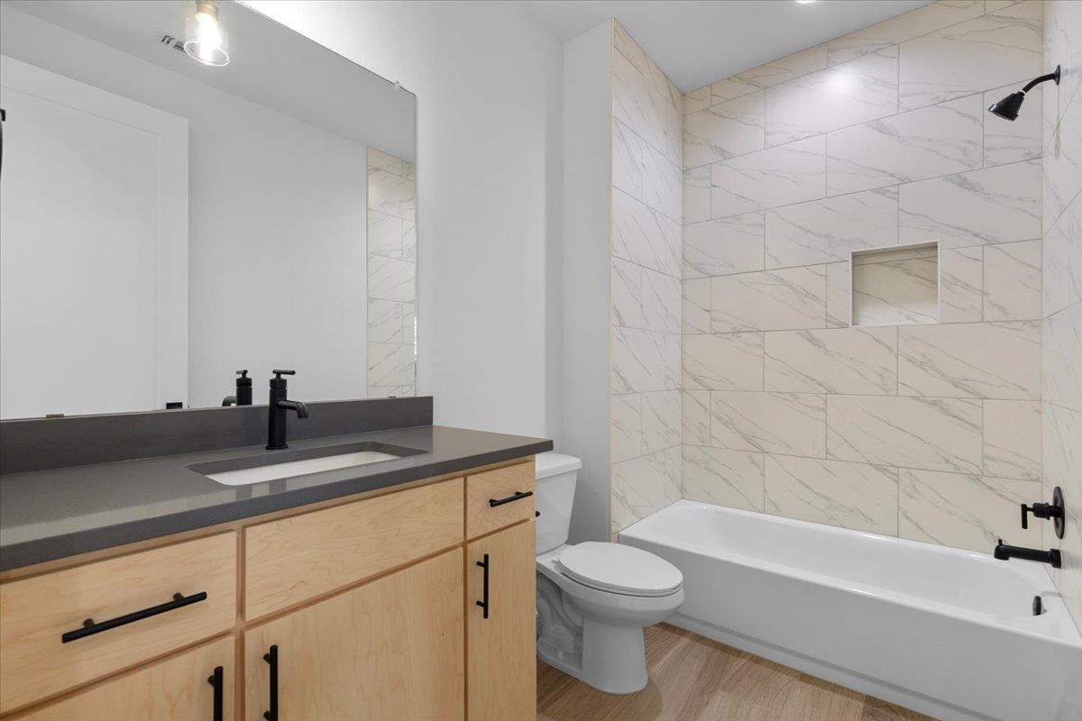 9809 Petrichor BLVD, Manor