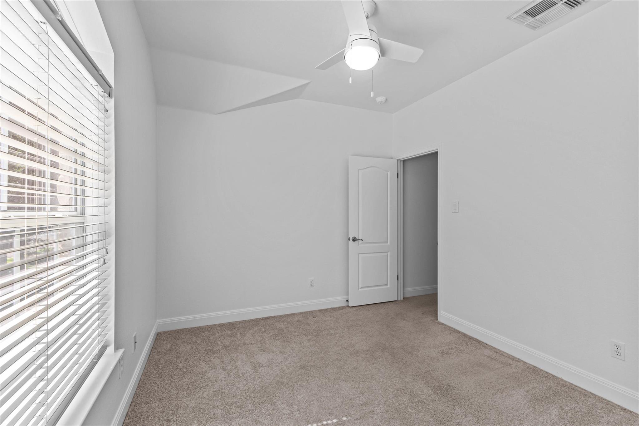 5724 Brittlyns CT