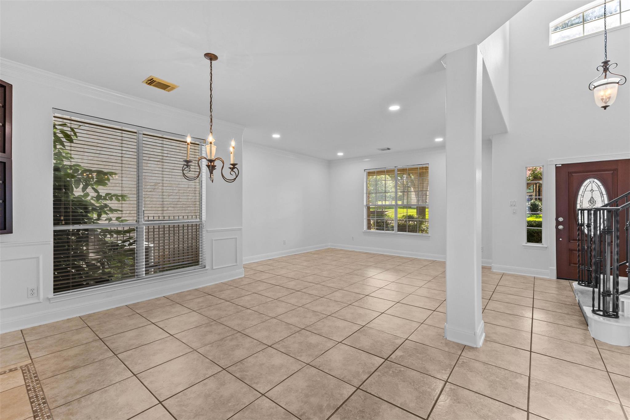 5724 Brittlyns CT