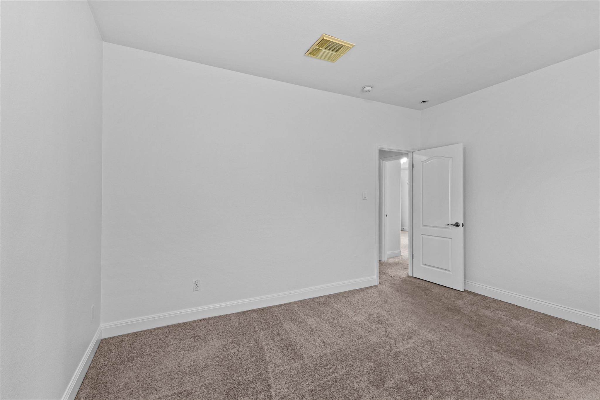 5724 Brittlyns CT