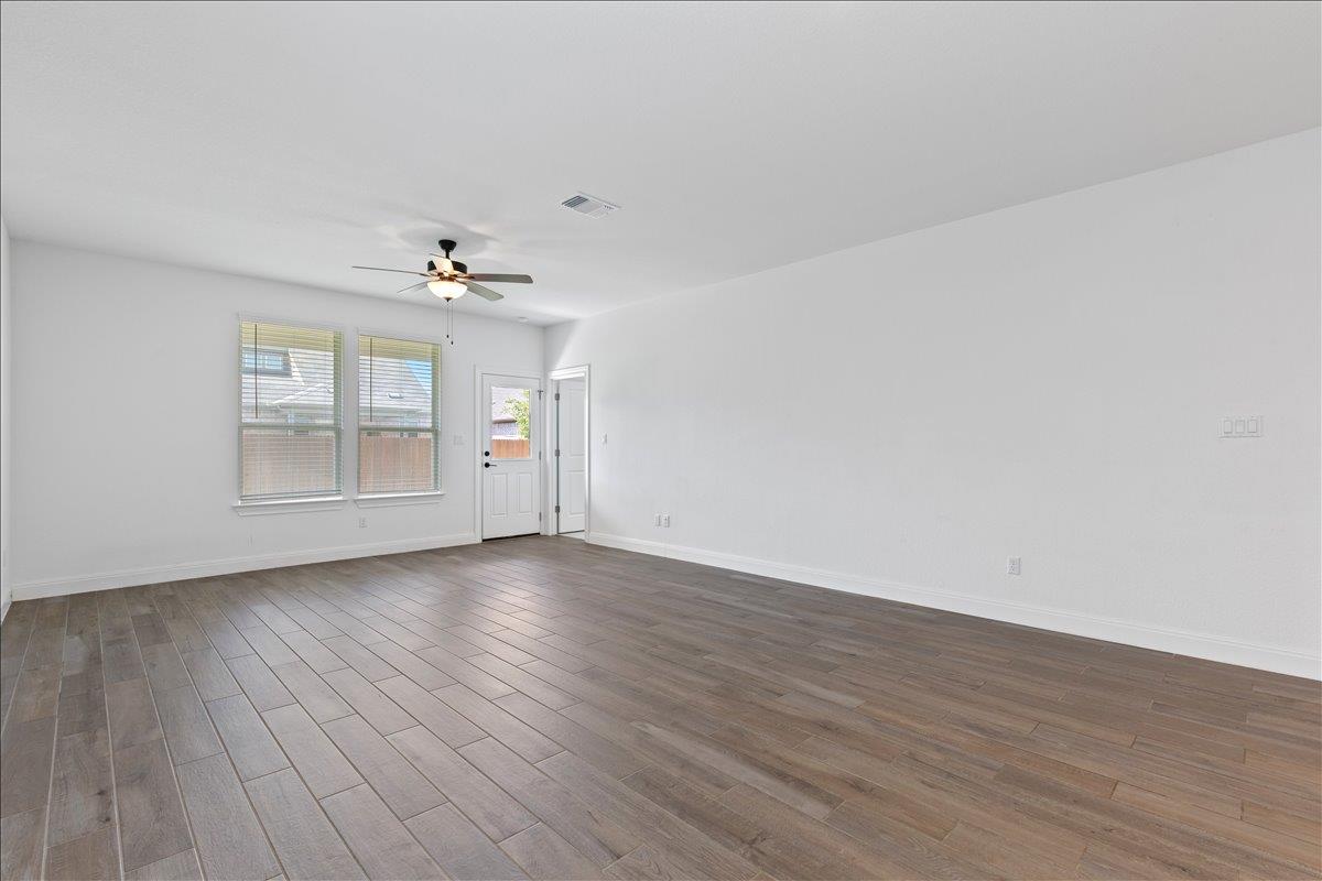 11905 Paseo De Los Lagos LN