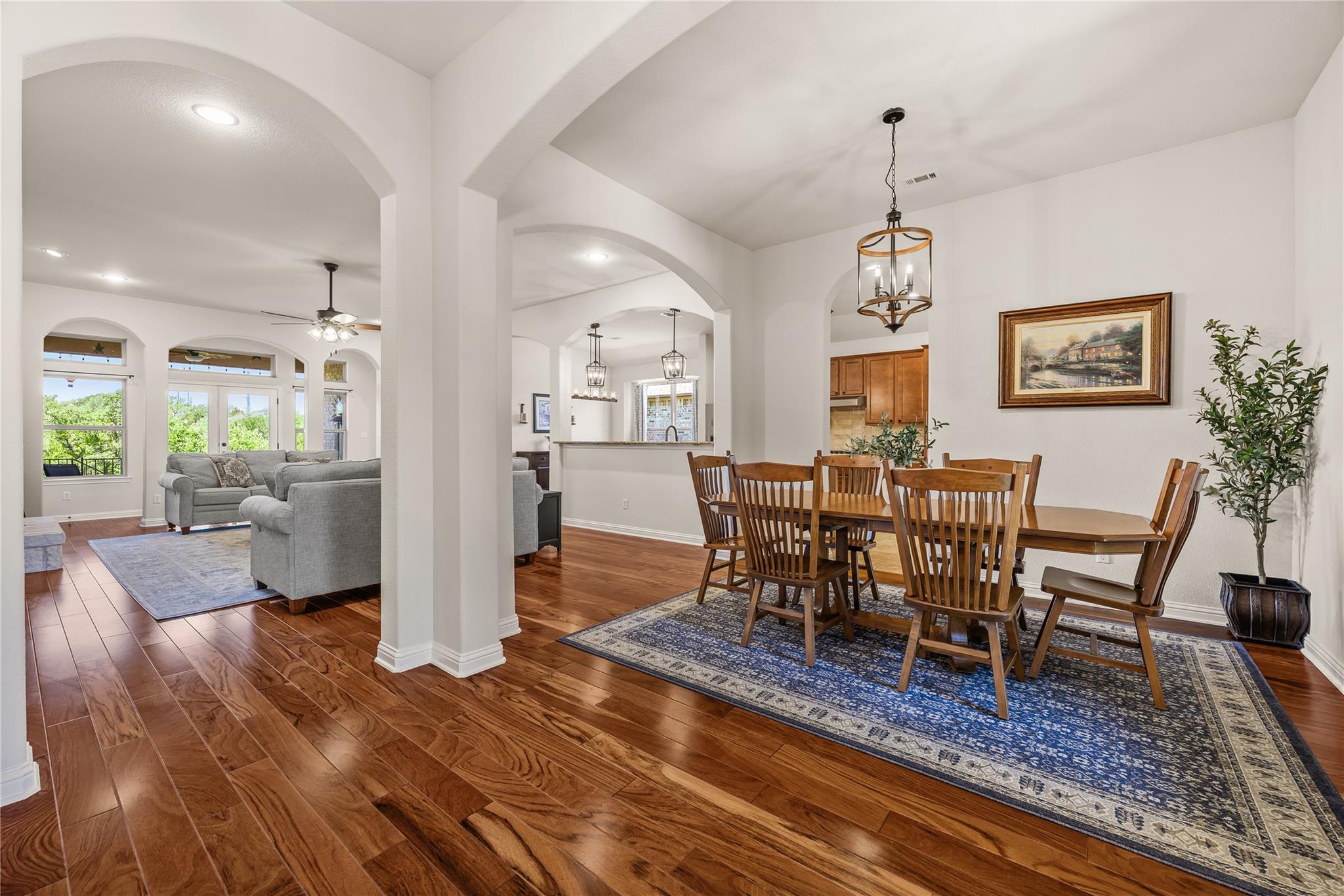 205 Bellagio DR