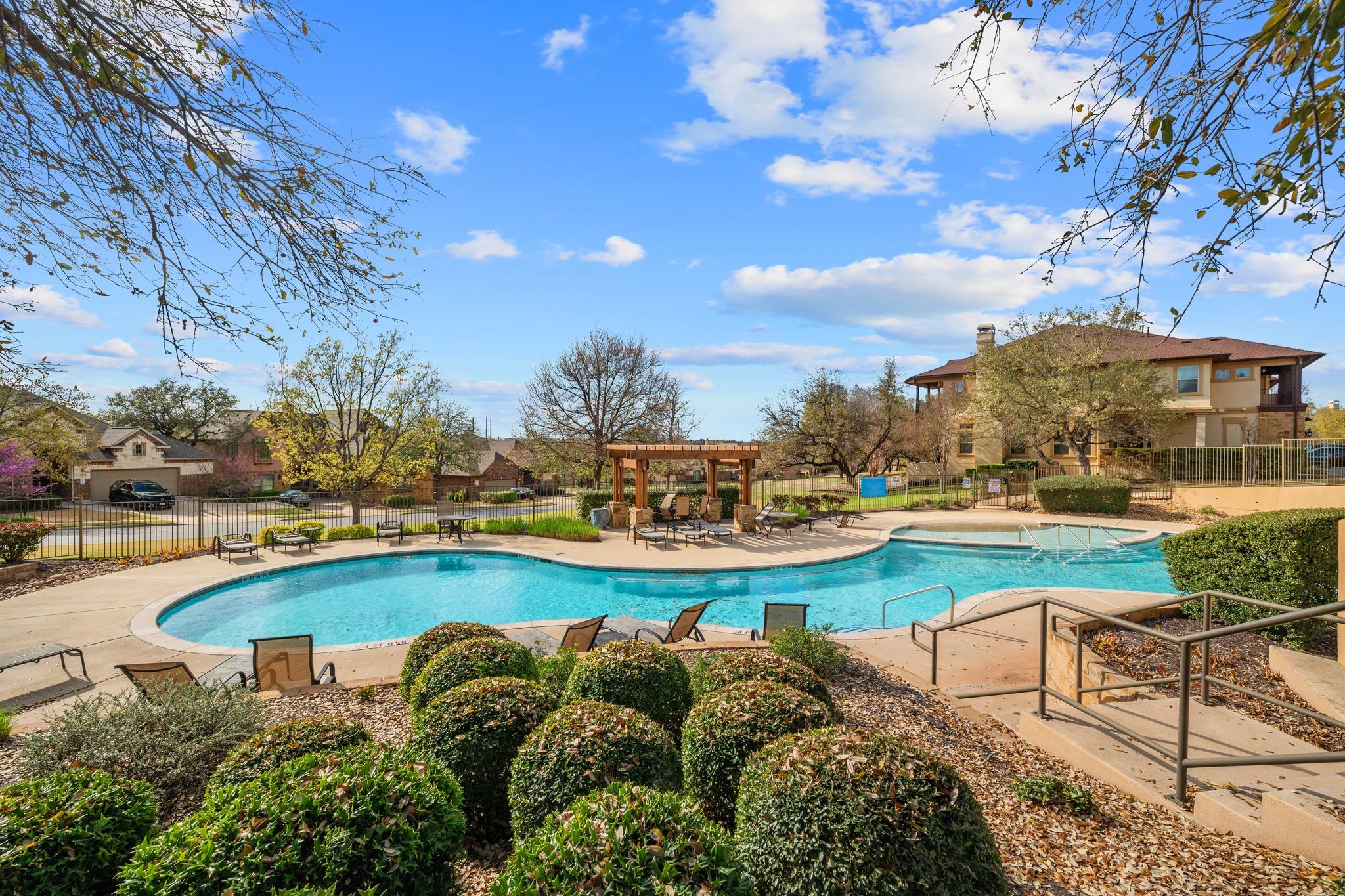 205 Bellagio DR