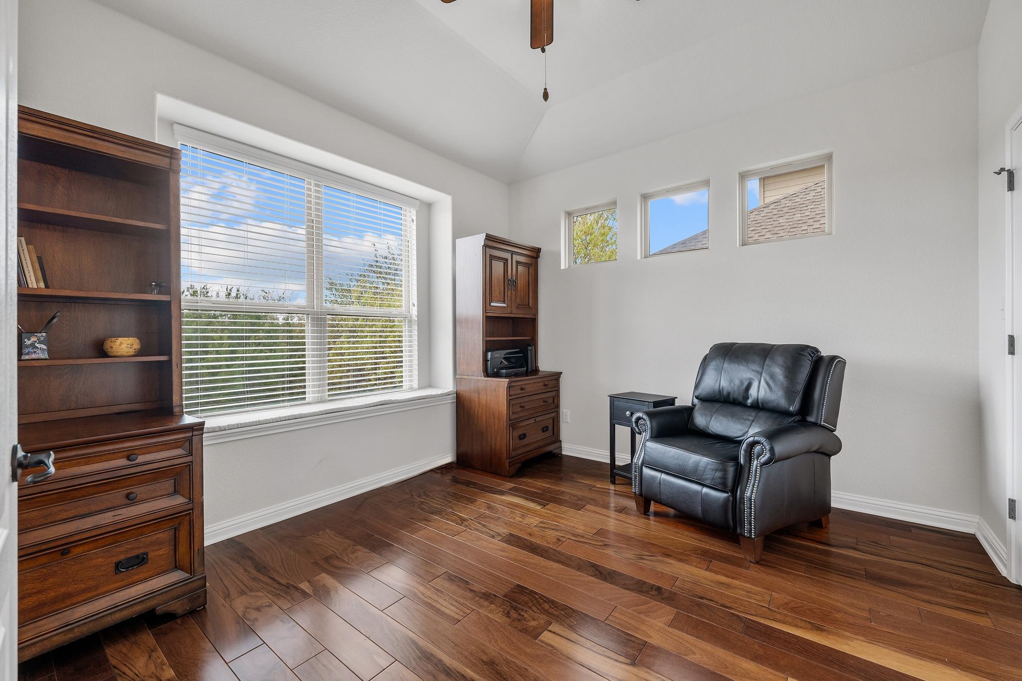 205 Bellagio DR