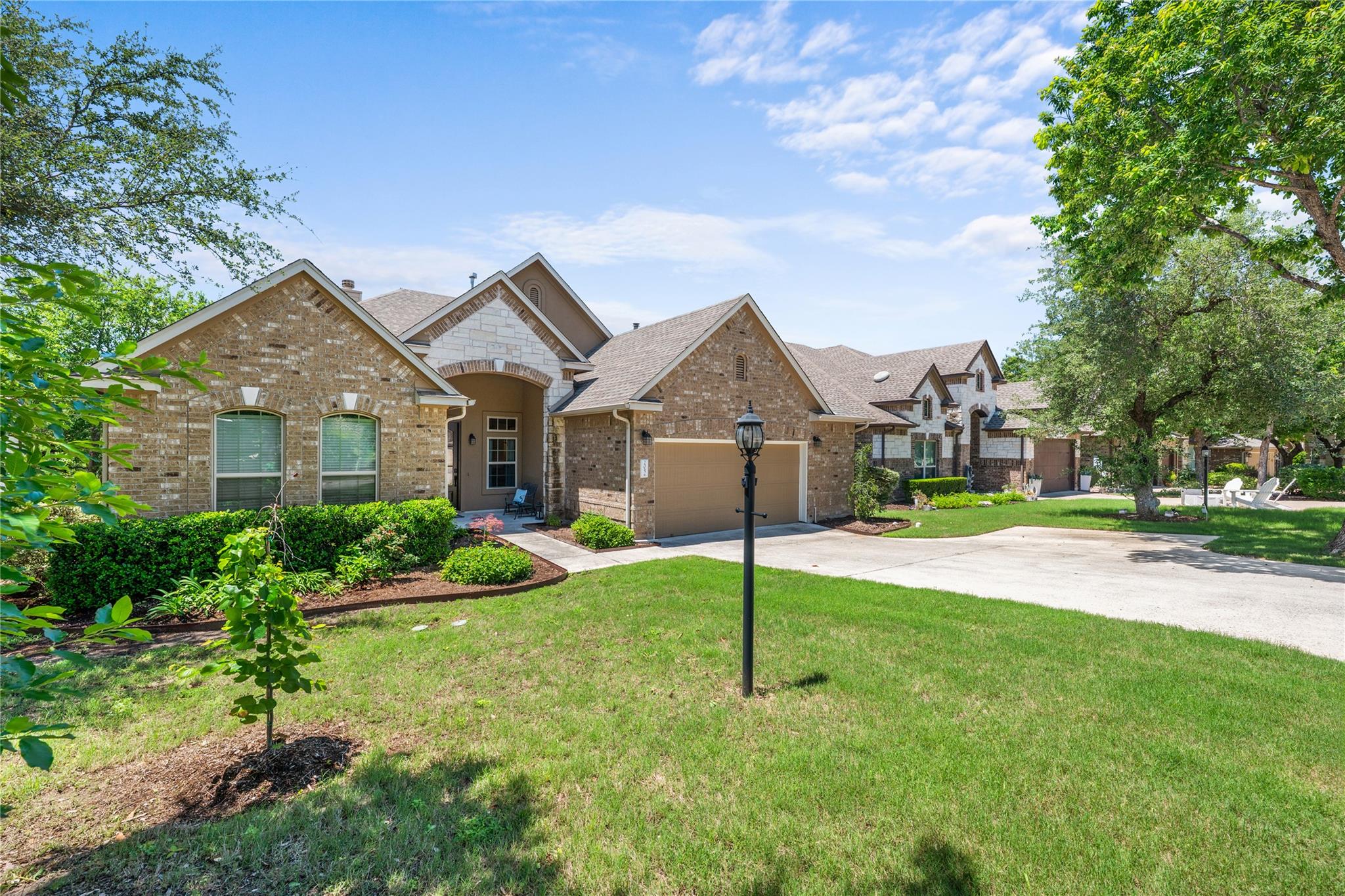 205 Bellagio DR